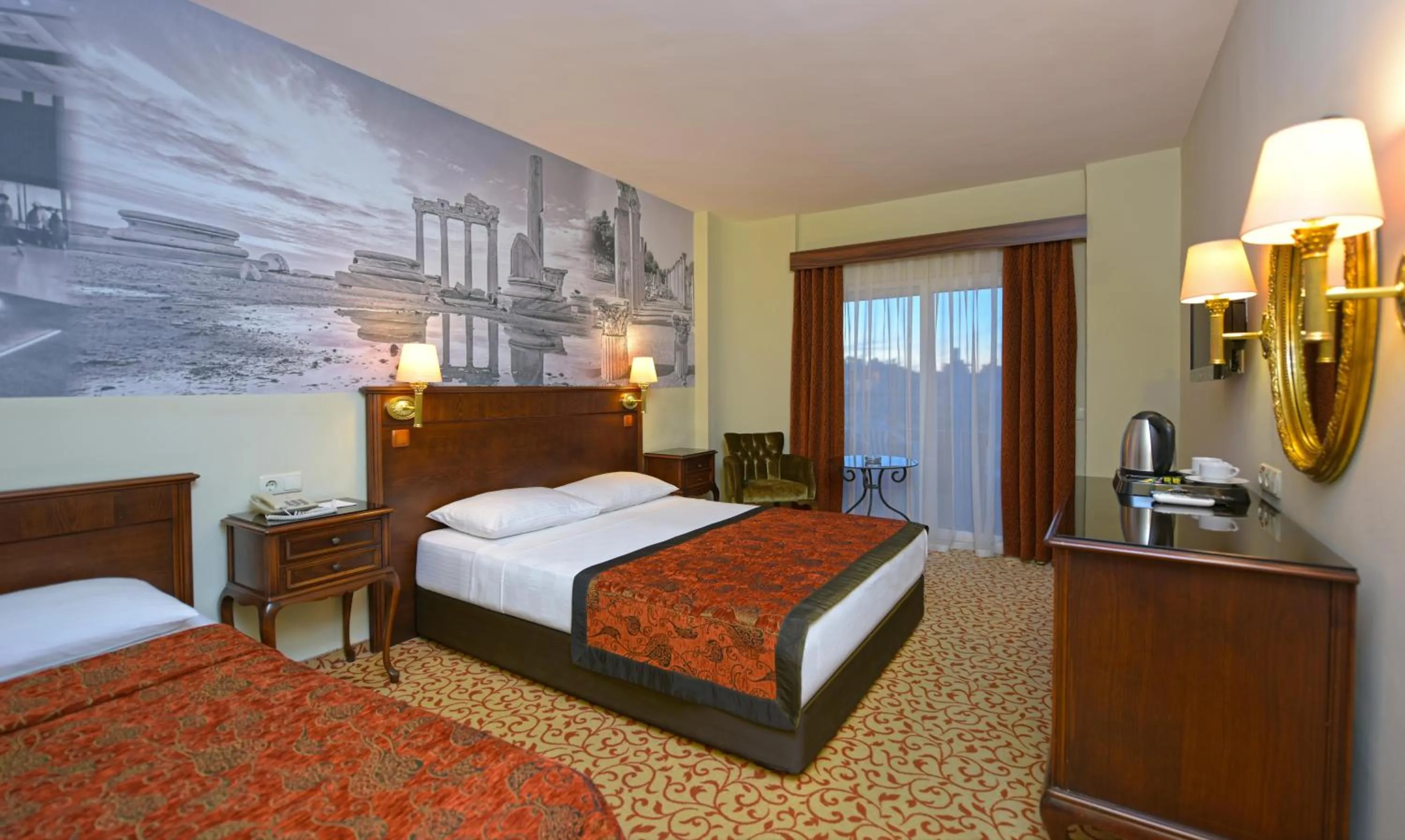 Photo of the whole room, Bed in Antique Roman Palace Museum Hotel - Adults Only Ultra All Inclusive