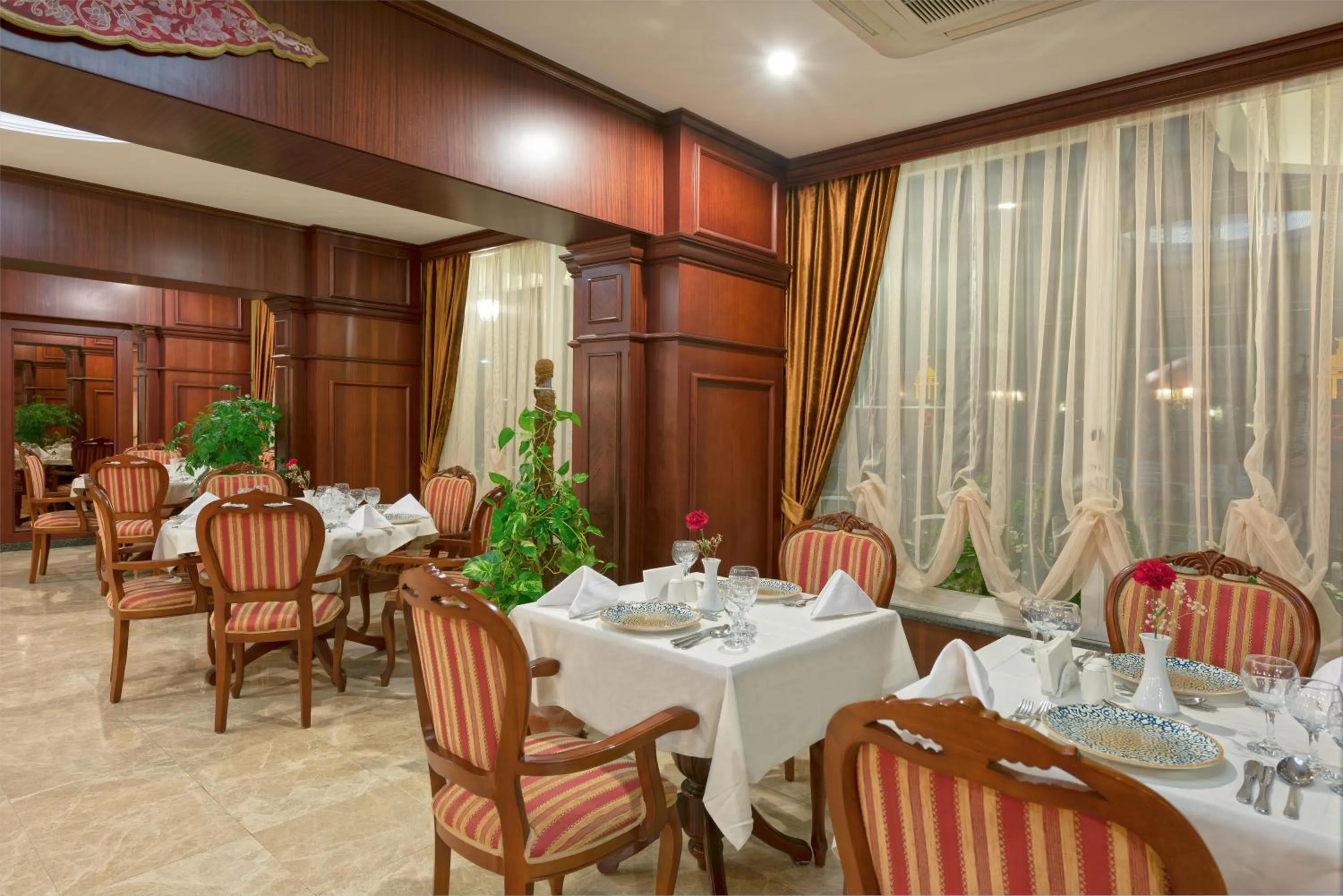 Restaurant/places to eat in Antique Roman Palace Museum Hotel - Adults Only Ultra All Inclusive