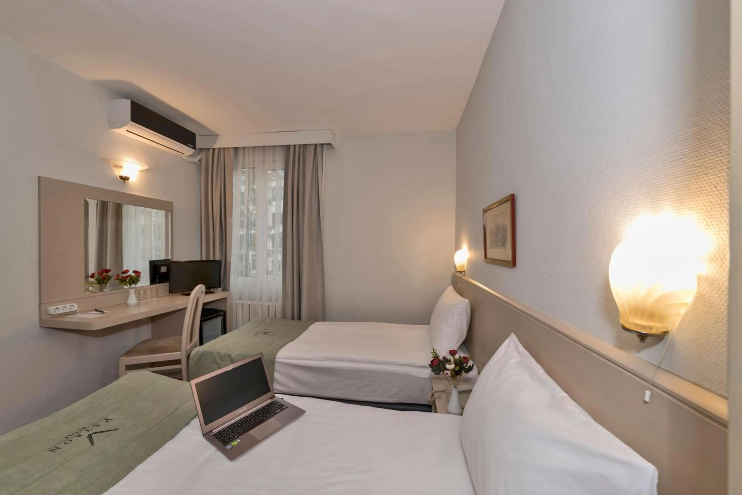 Febor Park İstanbul Levent Hotel