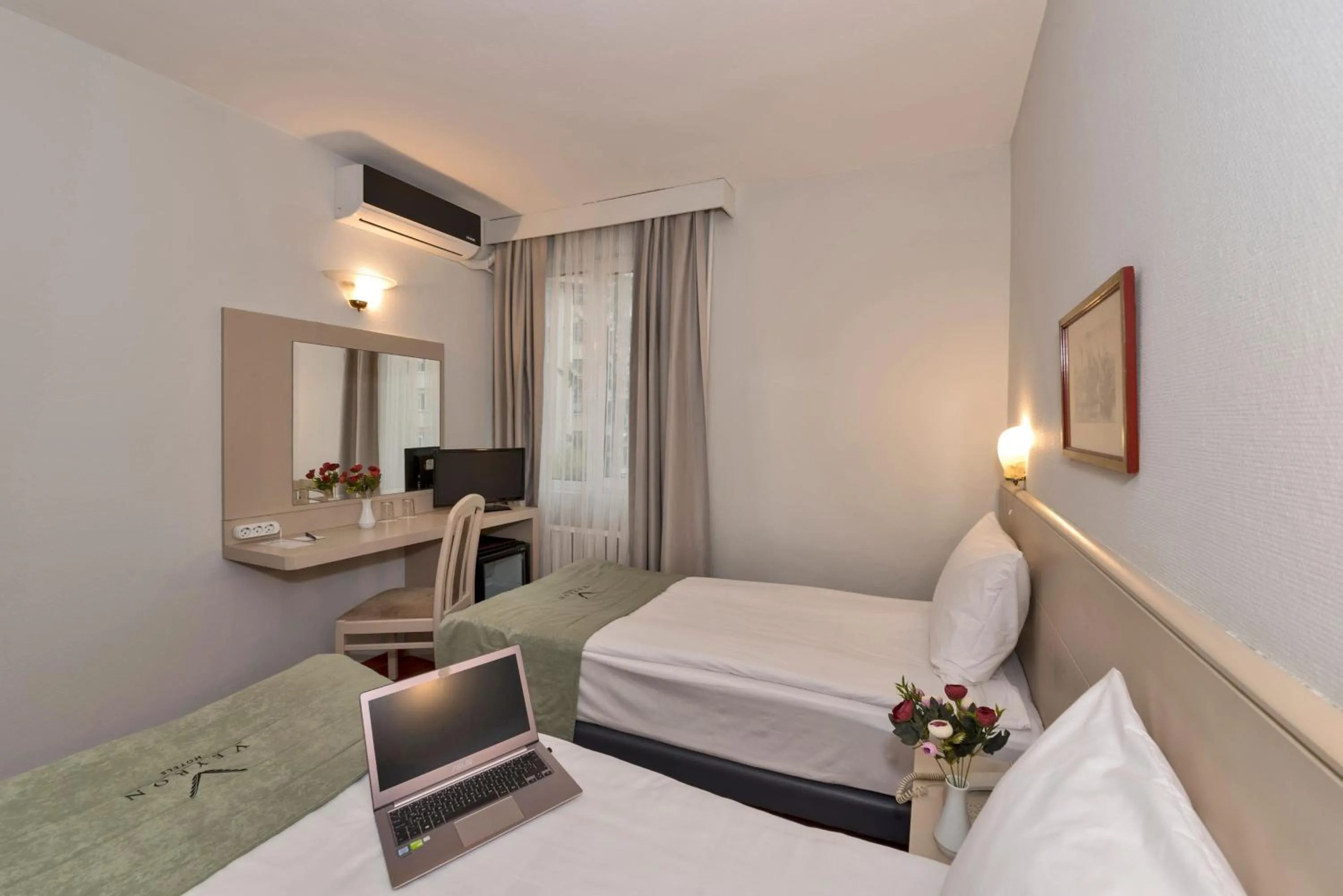 Febor Park İstanbul Levent Hotel