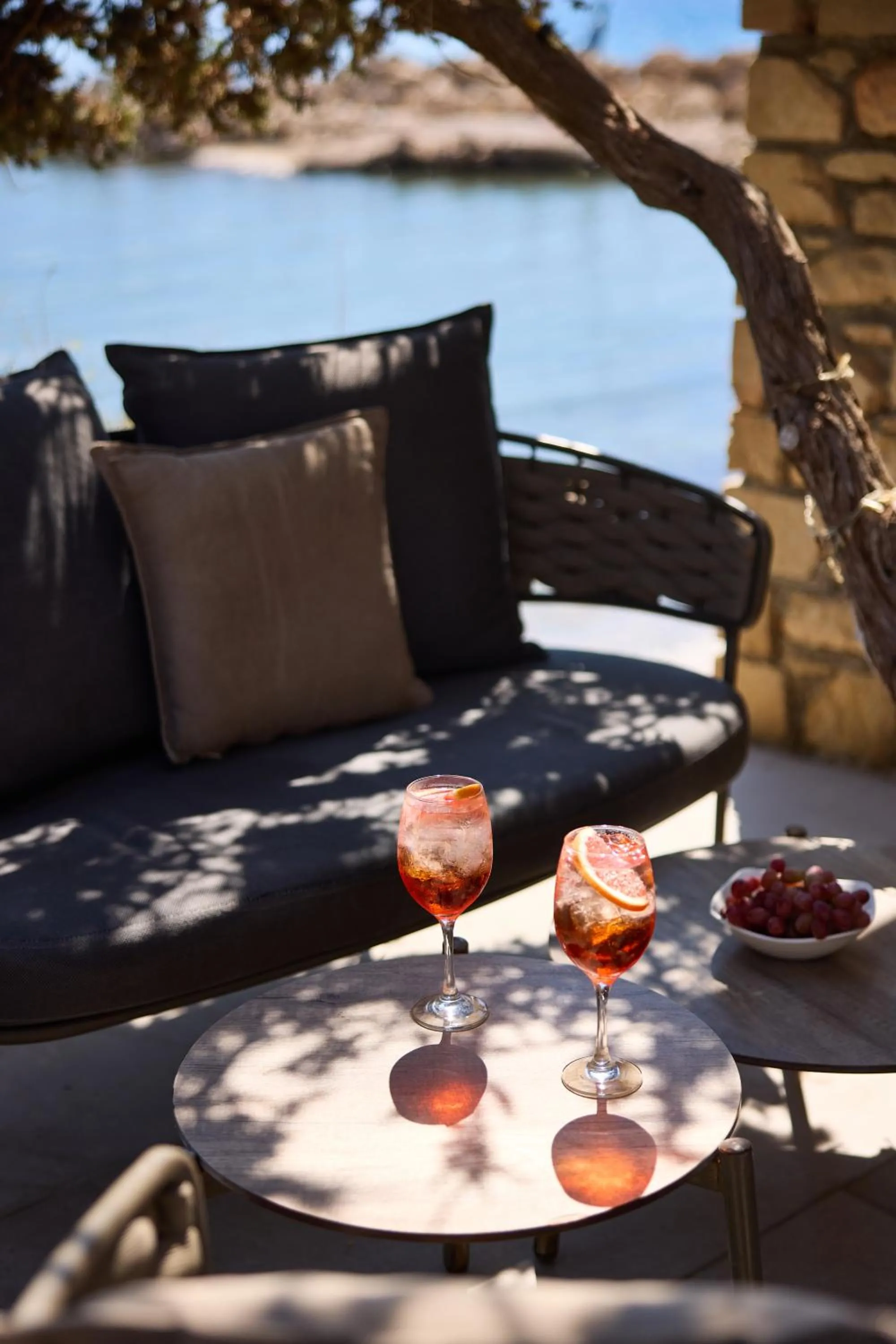 Lounge or bar in Sunrise Hotel