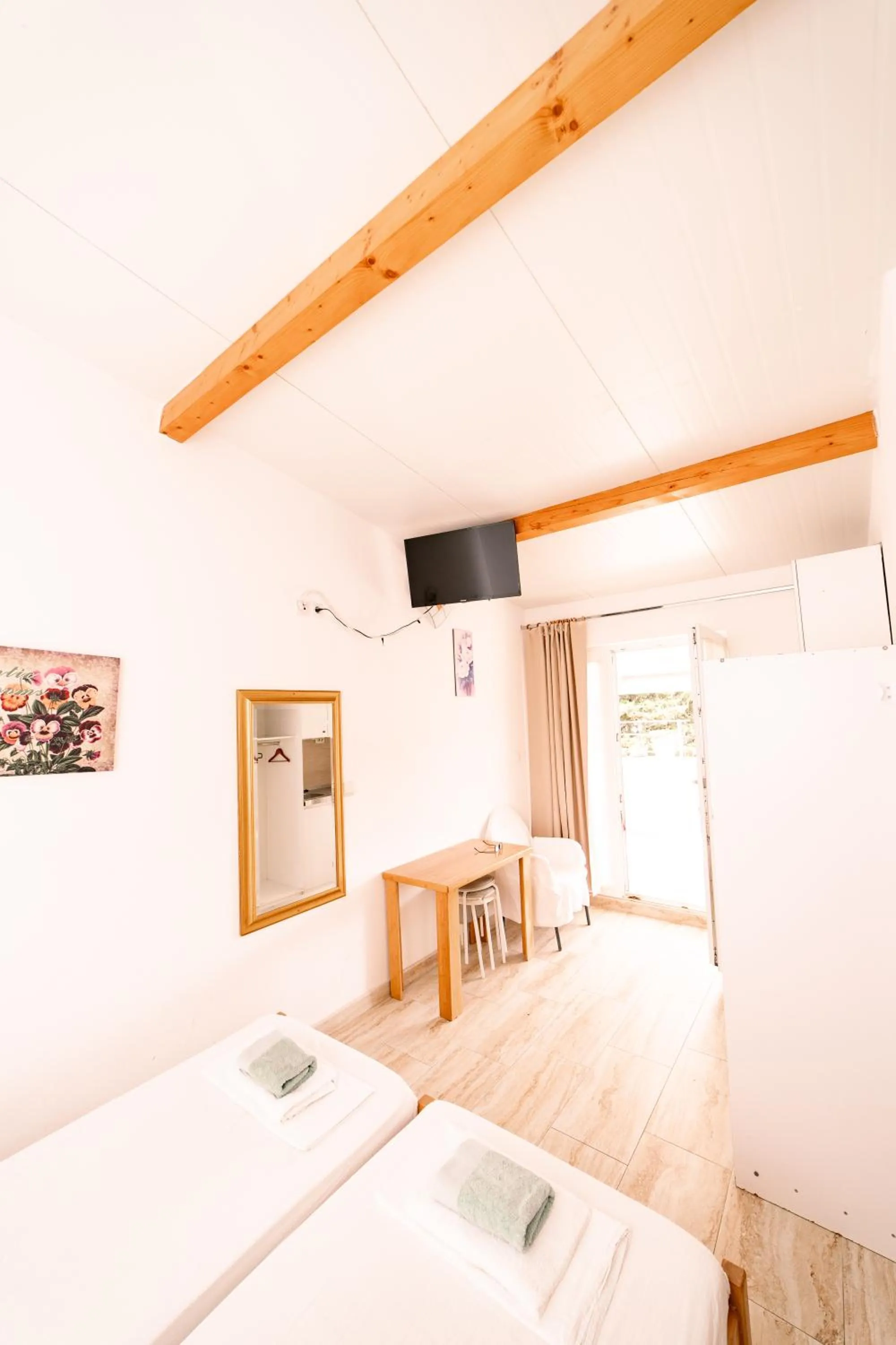 Studio with Terrace in Guesthouse Lastavica