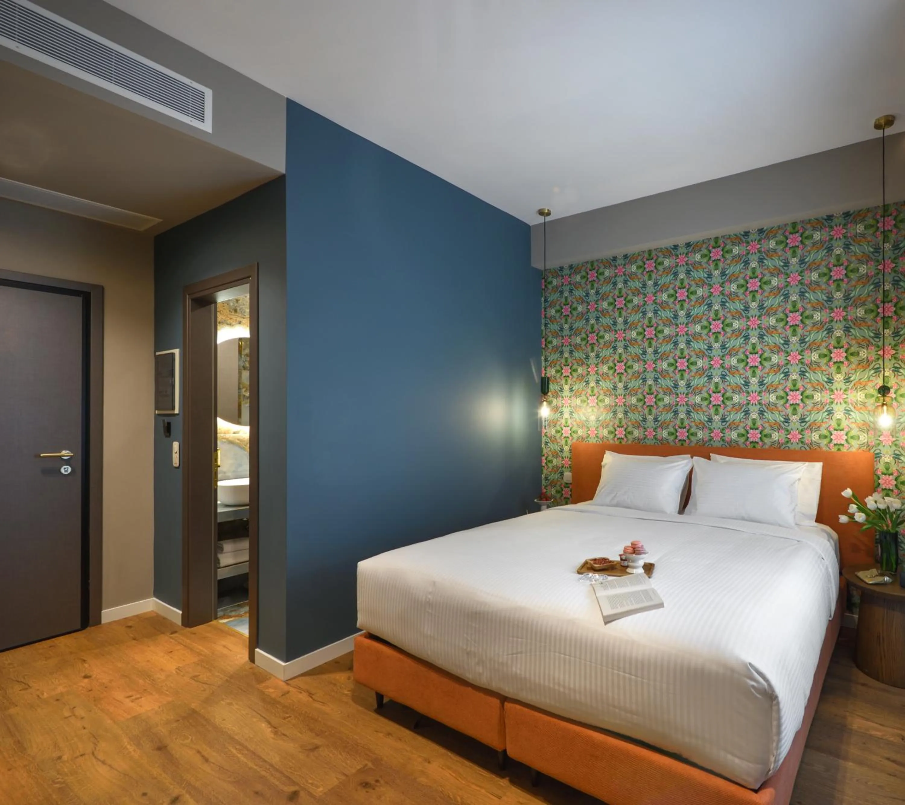 Bedroom, Bed in The Oscar Olympic Hotel