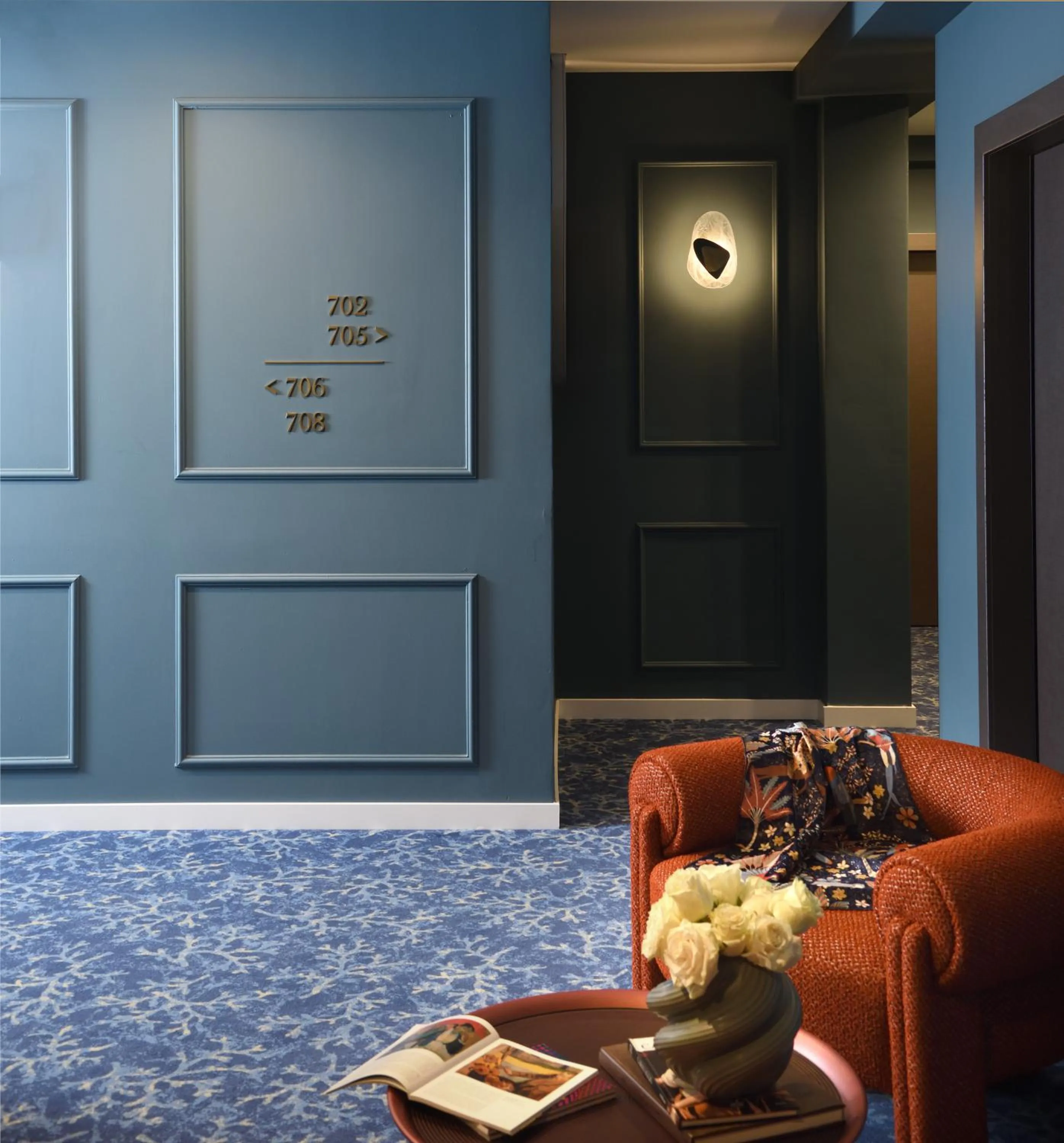 Seating area in The Oscar Olympic Hotel