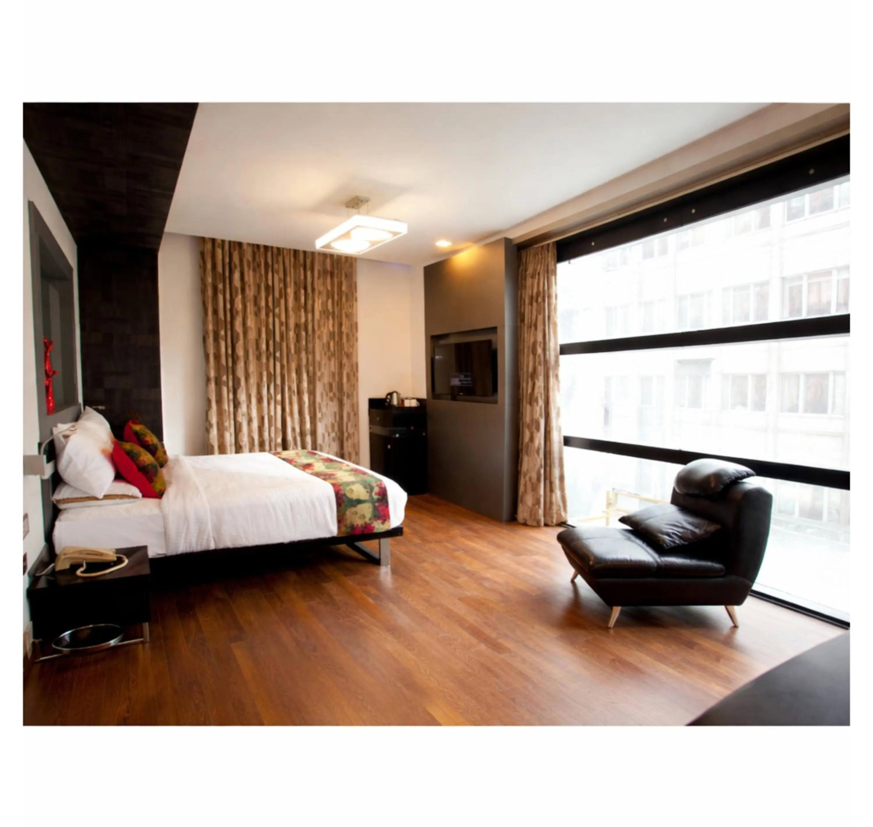 Photo of the whole room, Bed in Purple Brigade, Bangalore