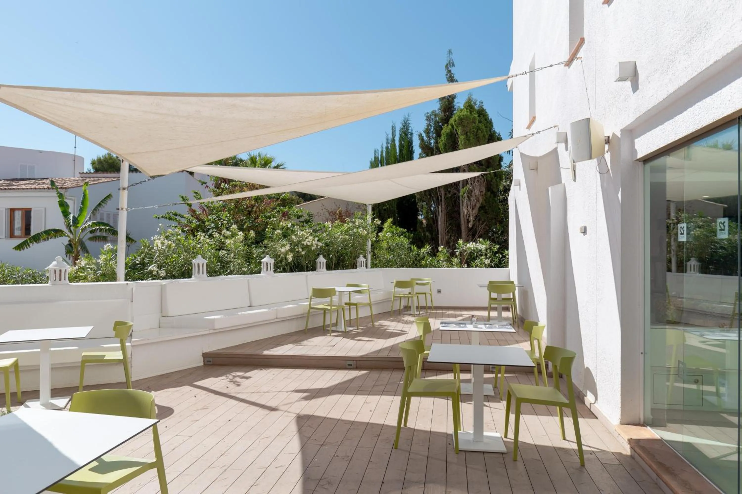 Restaurant/places to eat in BQ Cala Ratjada