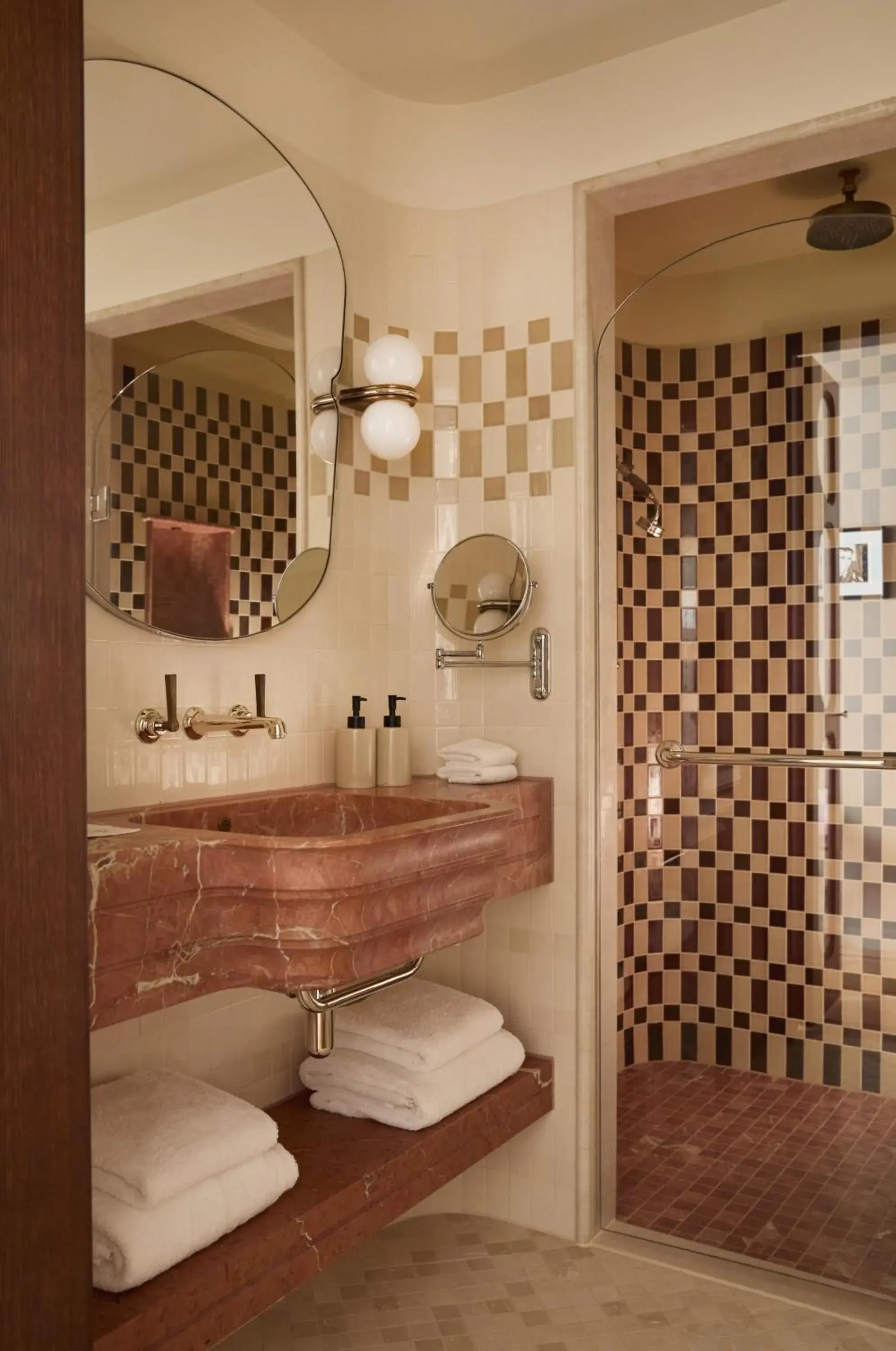 Classic Room in The Newman Classic Room in The Newman