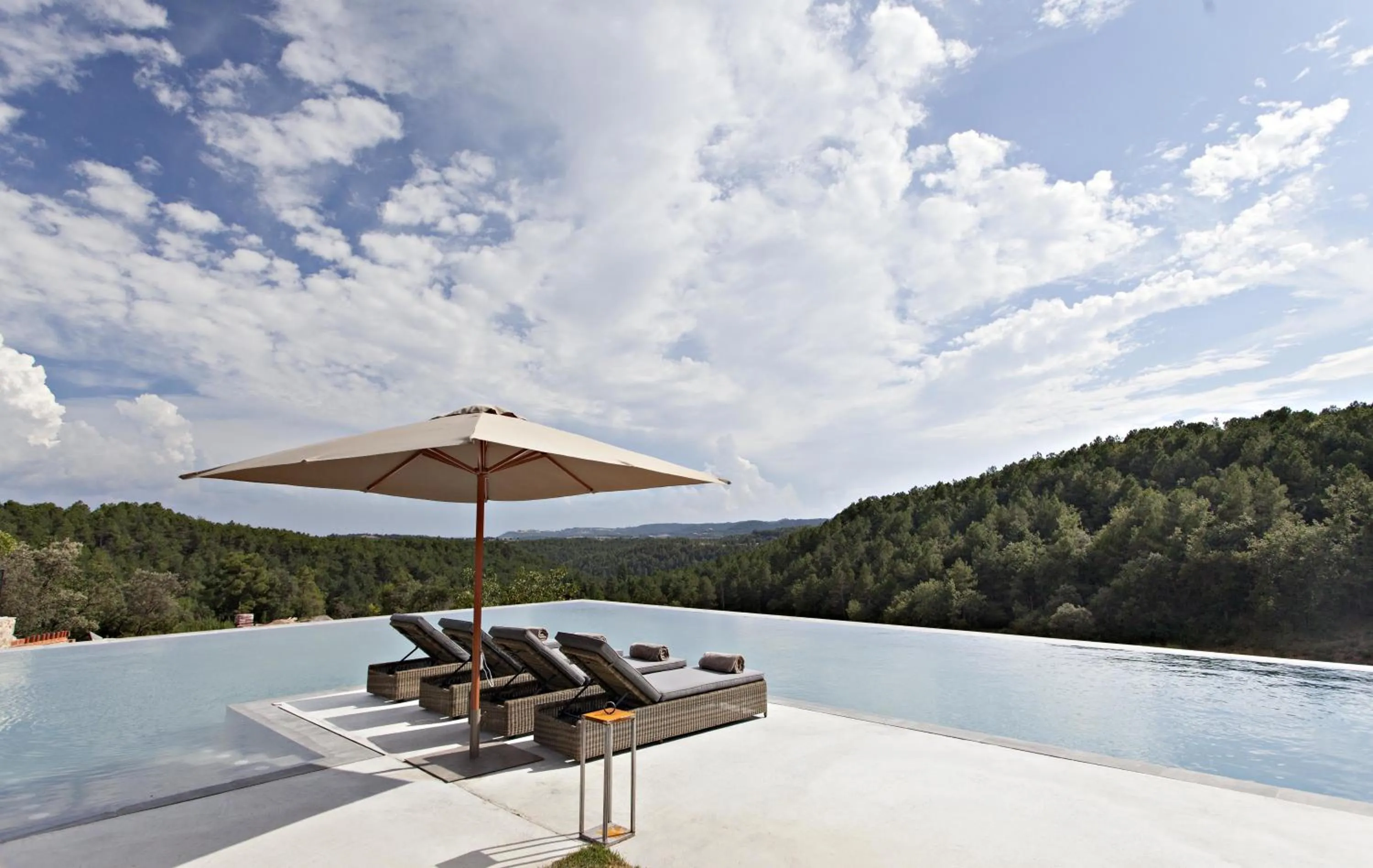 Swimming pool in La Vella Farga Hotel