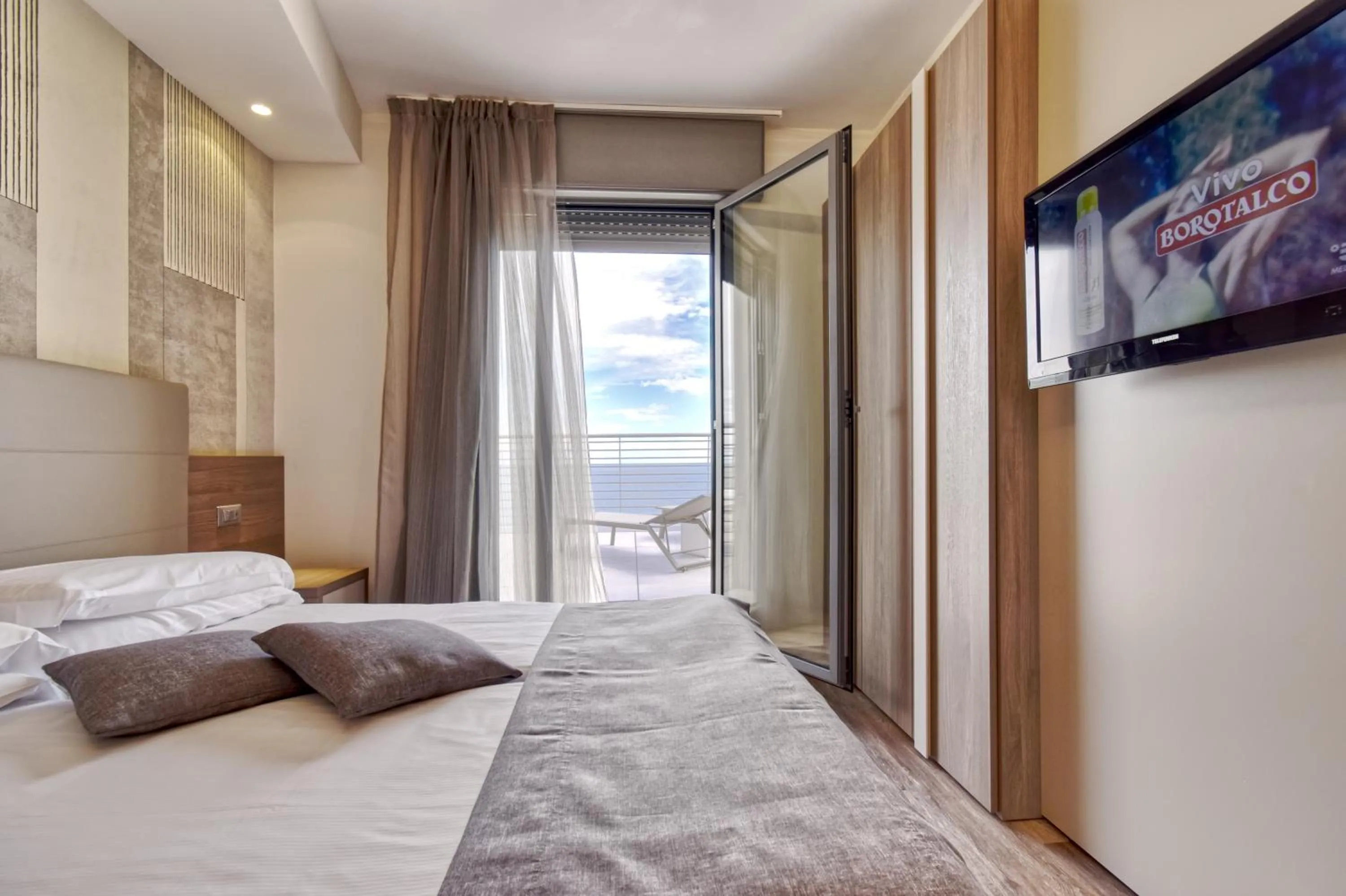 Bedroom, Bed in Hotel Delle Nazioni - Adults Only