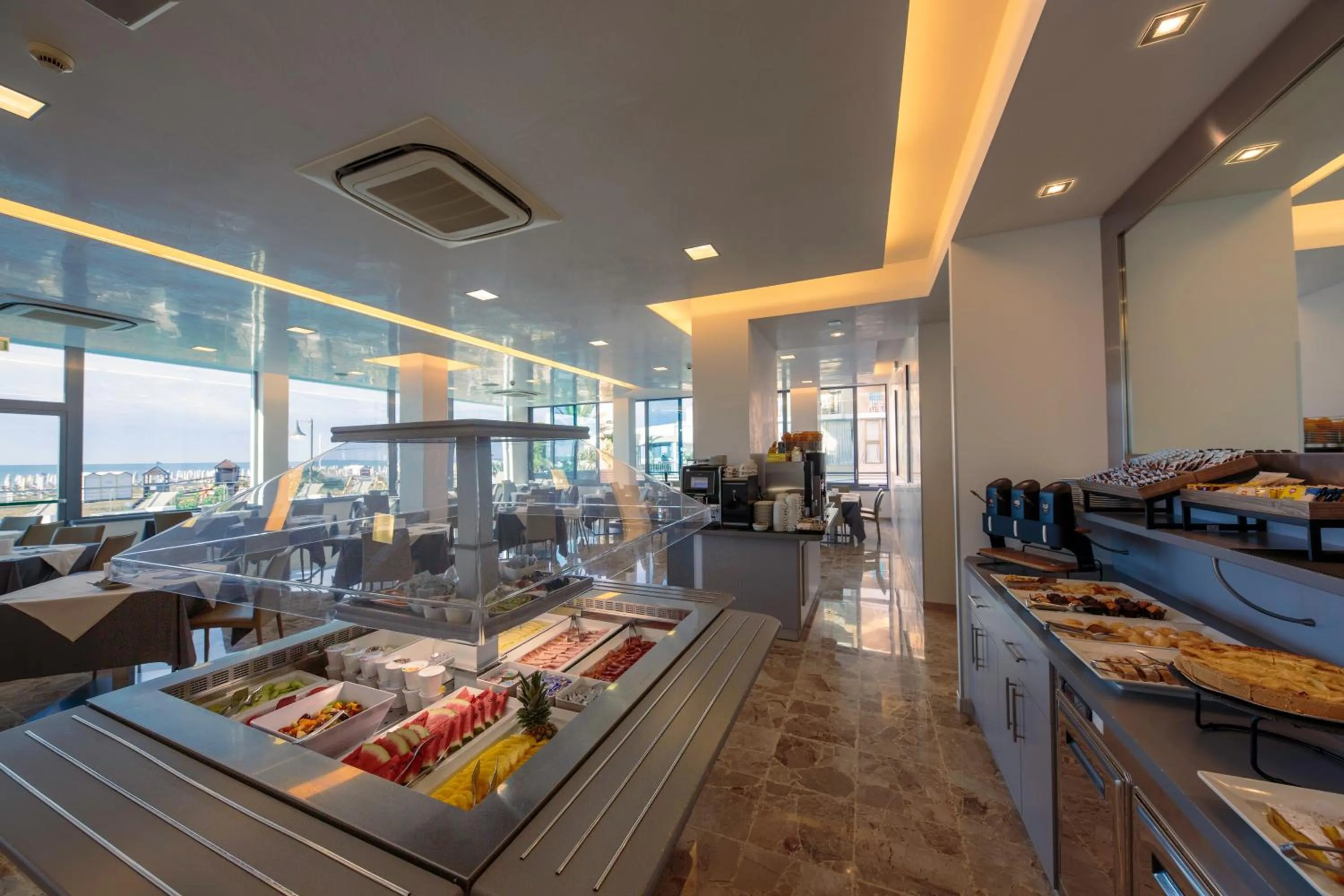 Breakfast in Hotel Delle Nazioni - Adults Only