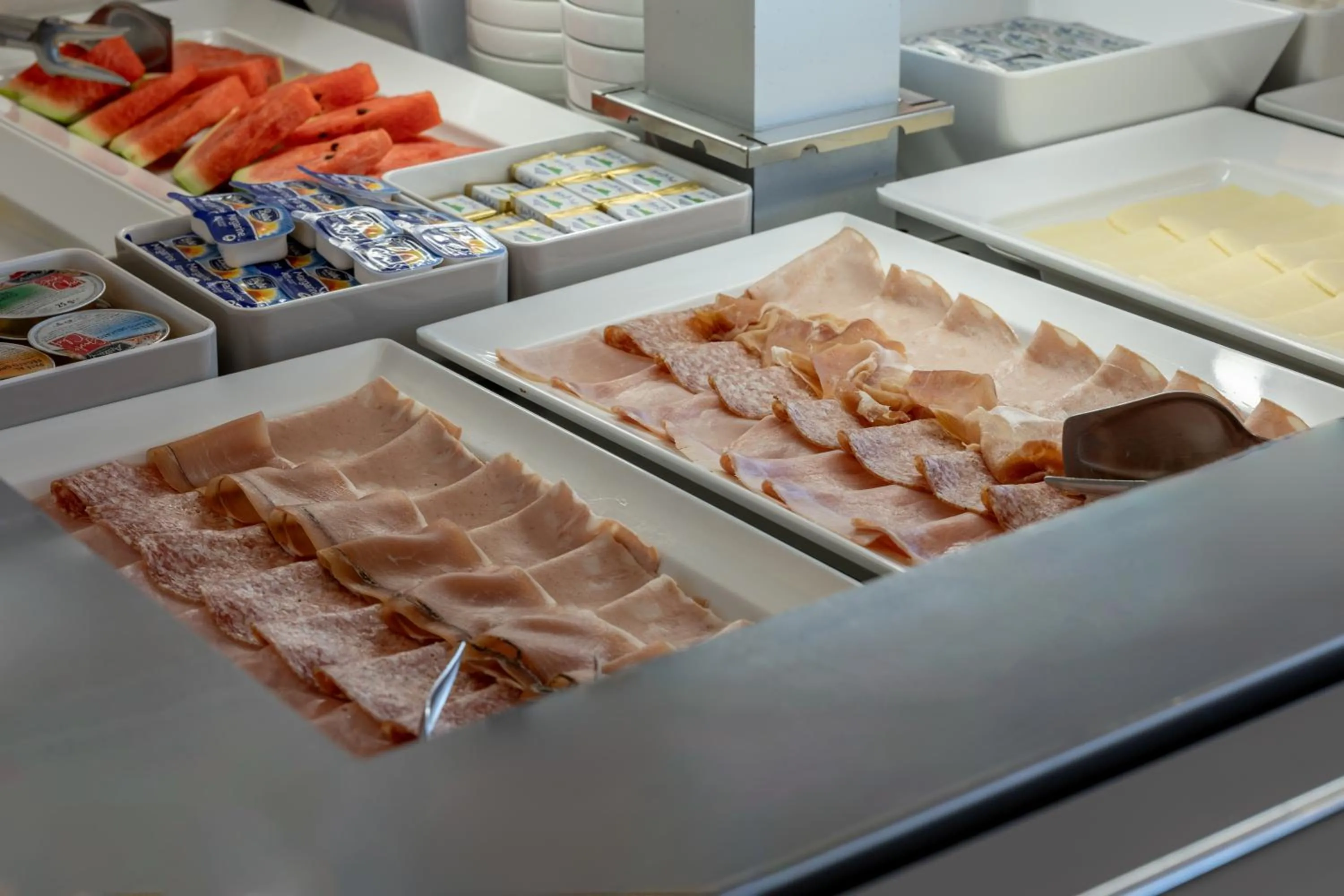 Buffet breakfast in Hotel Delle Nazioni - Adults Only