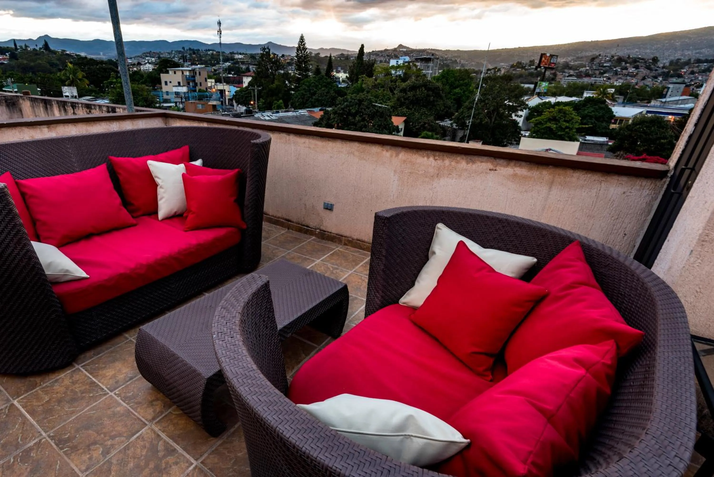 Balcony/Terrace in Humuya Inn