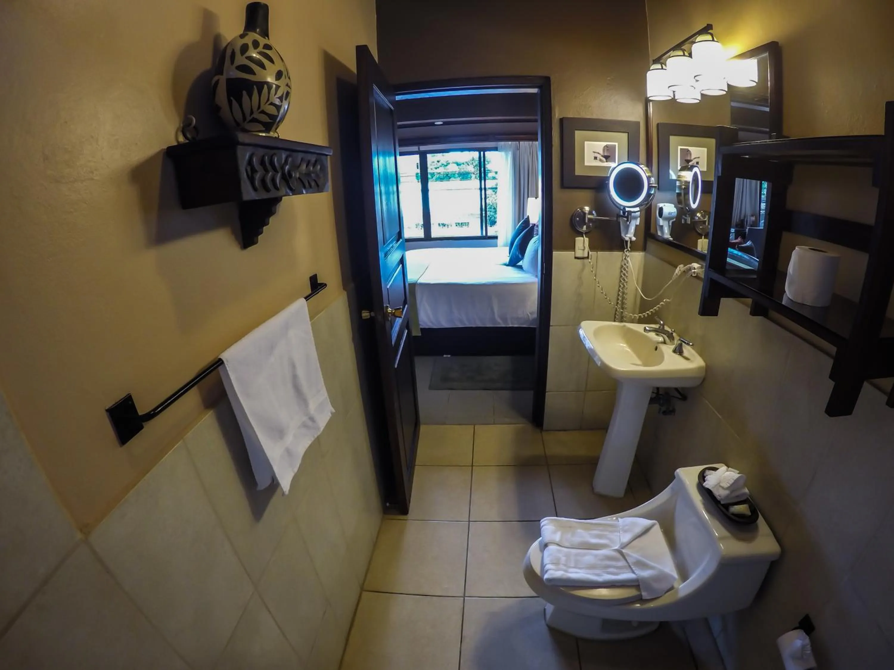 Bathroom in Humuya Inn