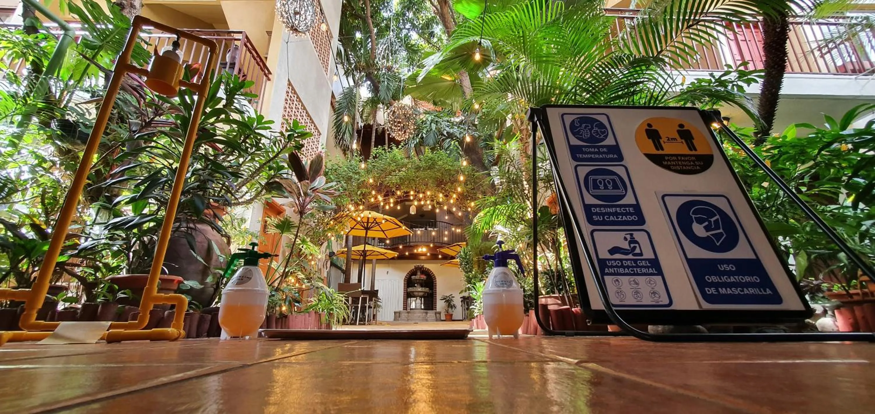 Property building in Humuya Inn