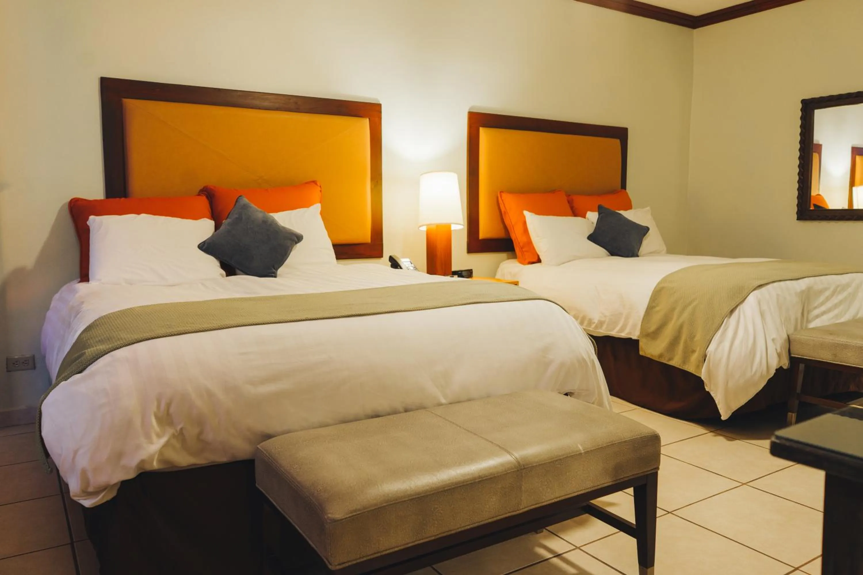 Winter, Bed in Humuya Inn