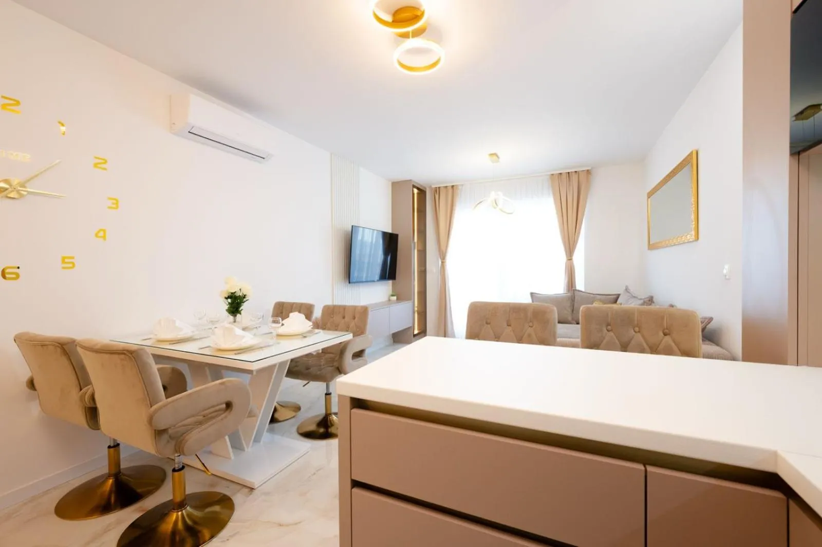 Bed in Apartment MiFi