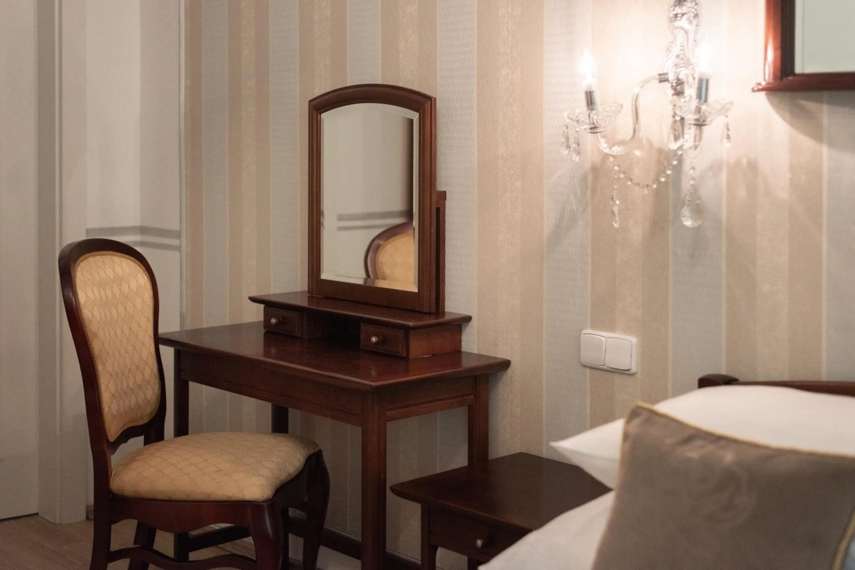 Bed in Wellness & SPA boutique Hotel pod lipkami Prague