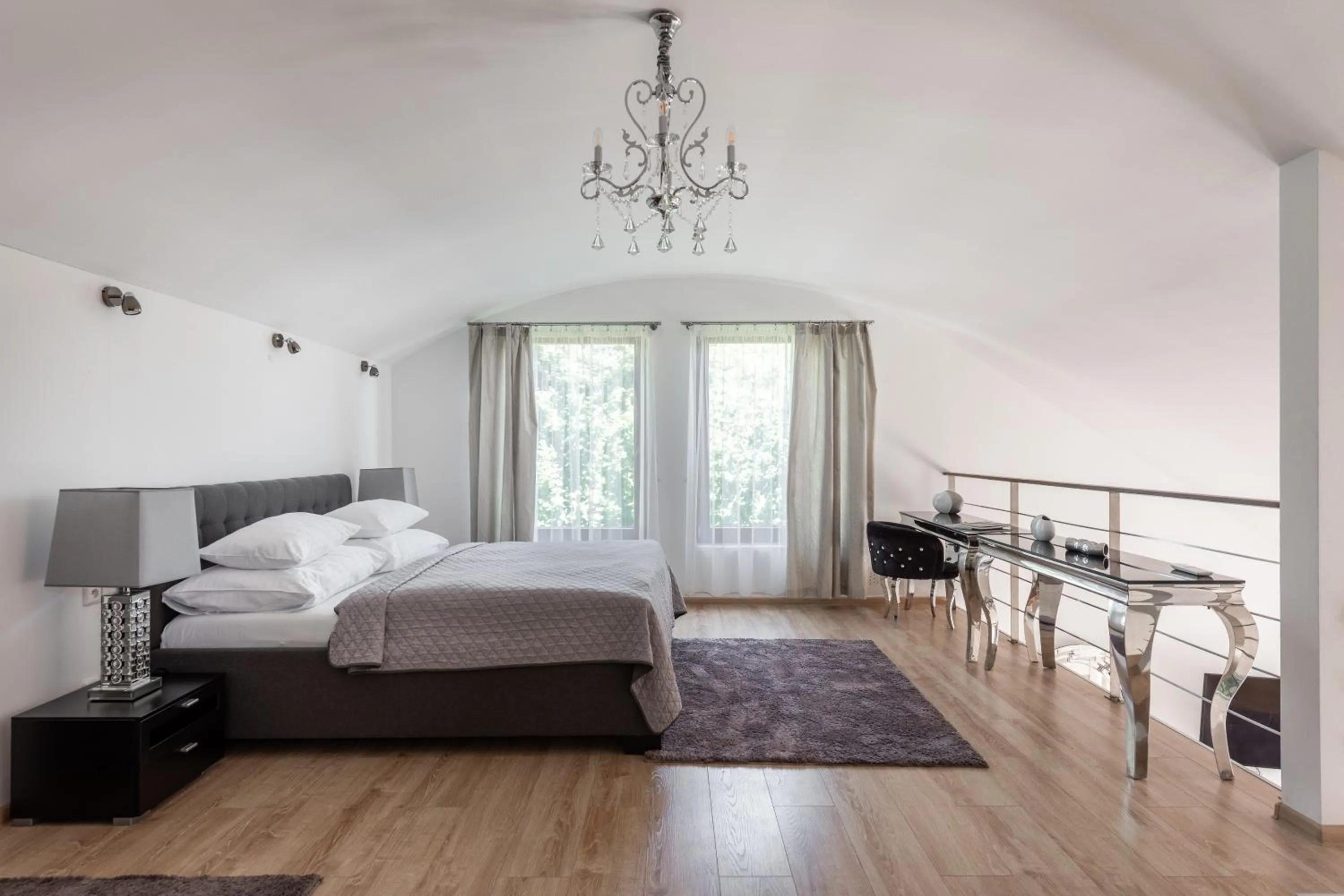 Bed in Wellness & SPA boutique Hotel pod lipkami Prague