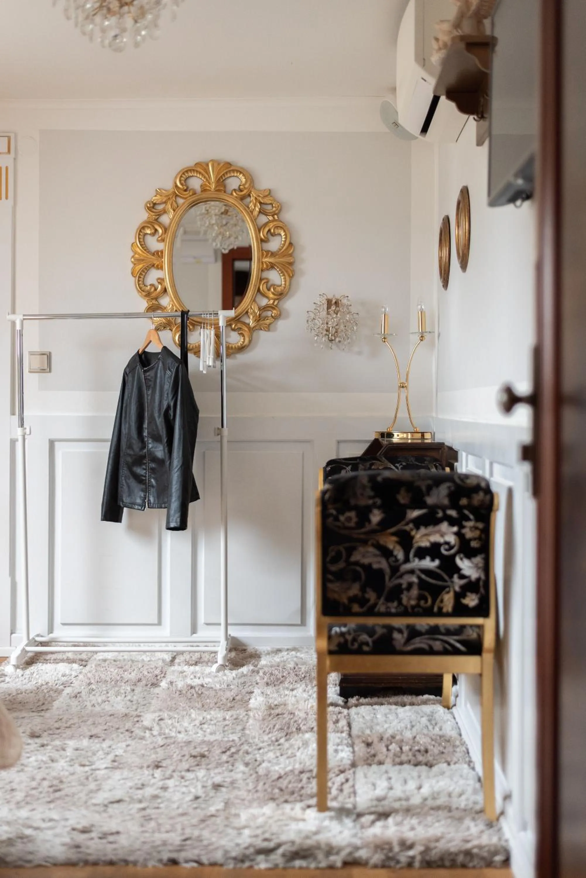 wardrobe in Wellness & SPA boutique Hotel pod lipkami Prague