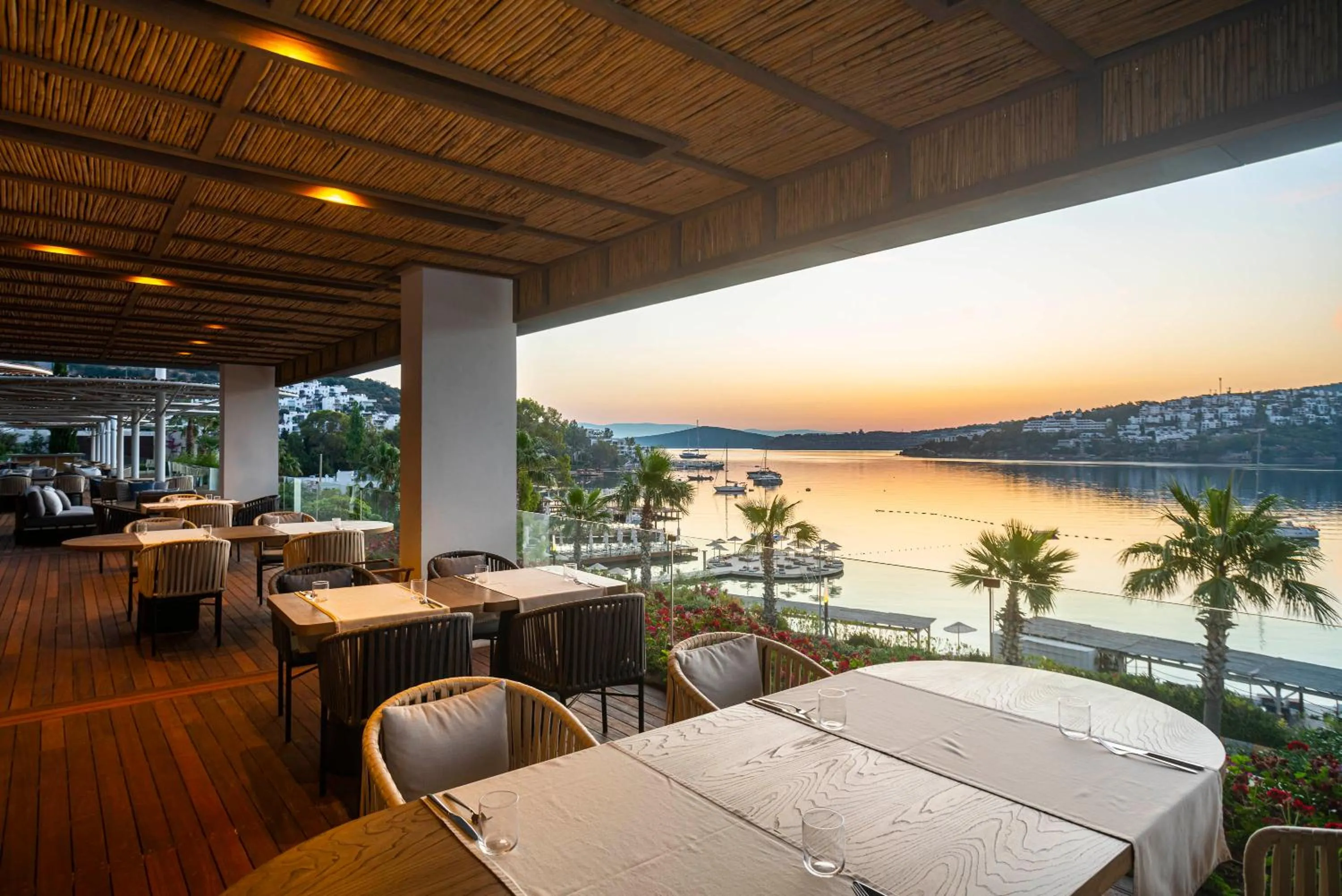 Restaurant/places to eat in Cape Bodrum Luxury Hotel & Beach