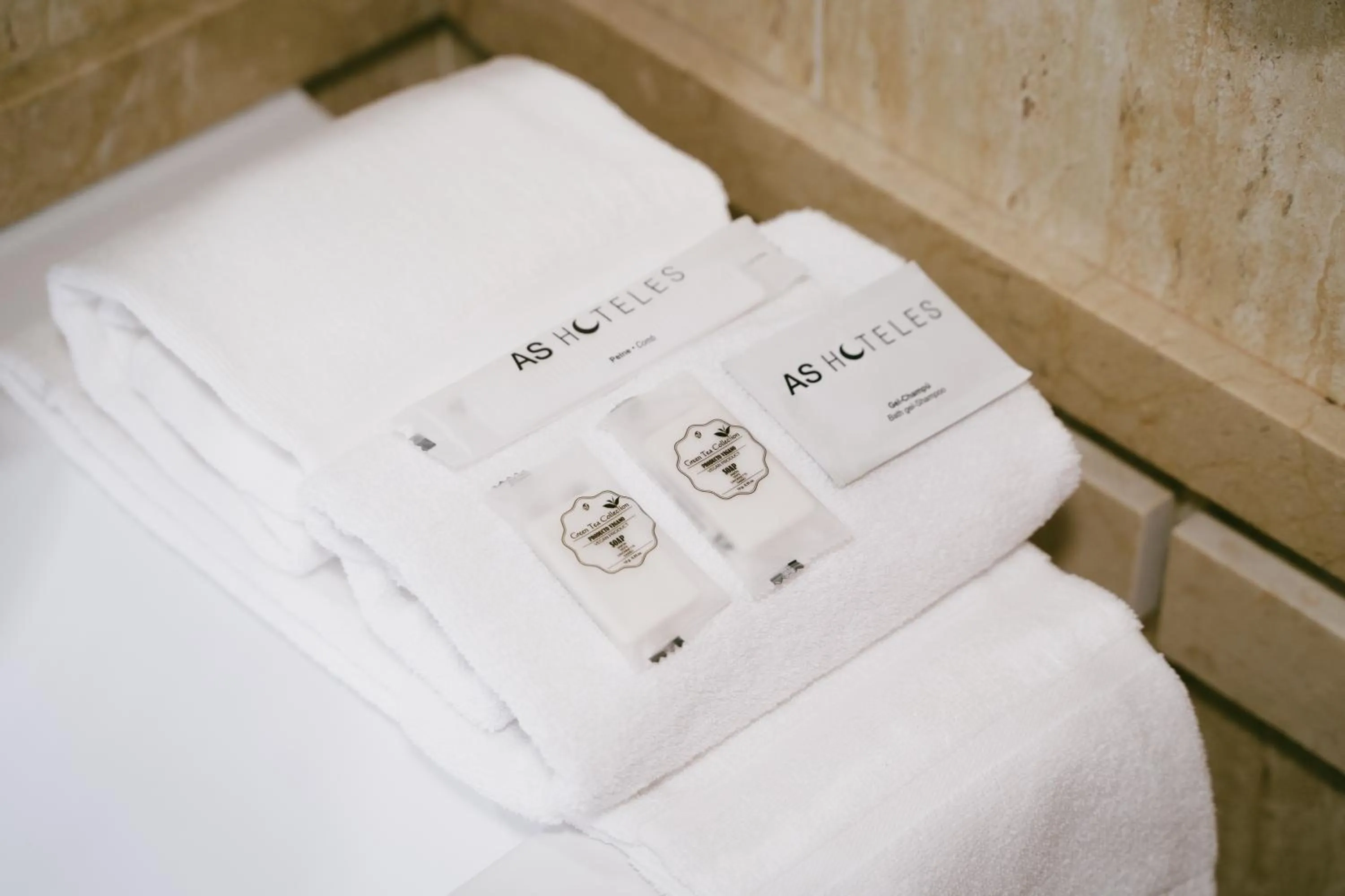 Bathroom, Bed in AS Hoteles Ponferrada