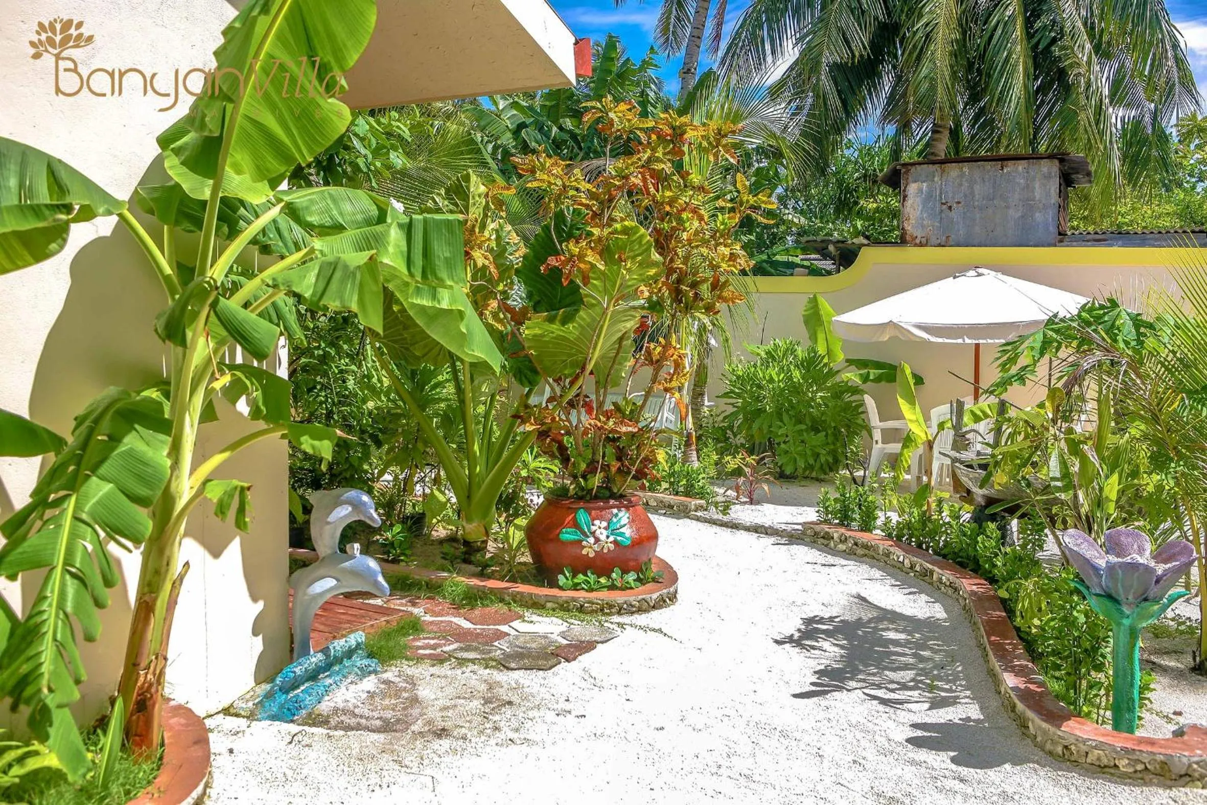 Garden in Banyan Villa Maldives Dhangethi