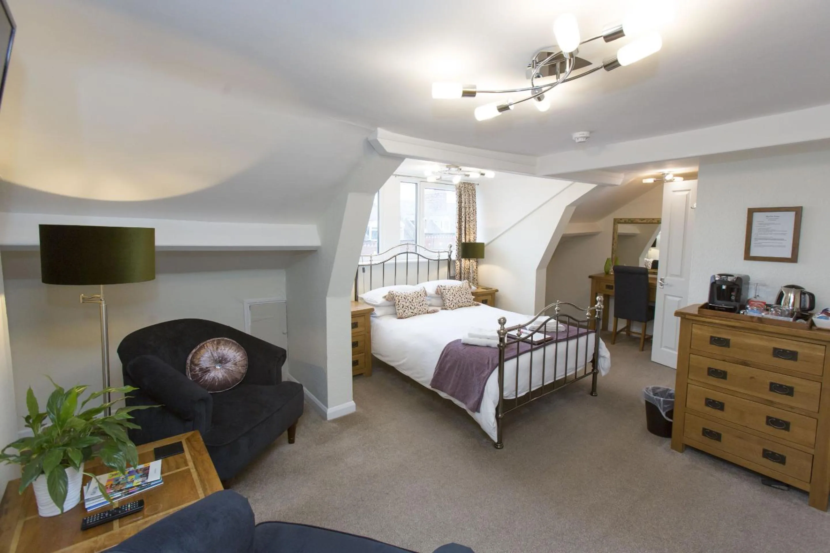 Rosslyn House