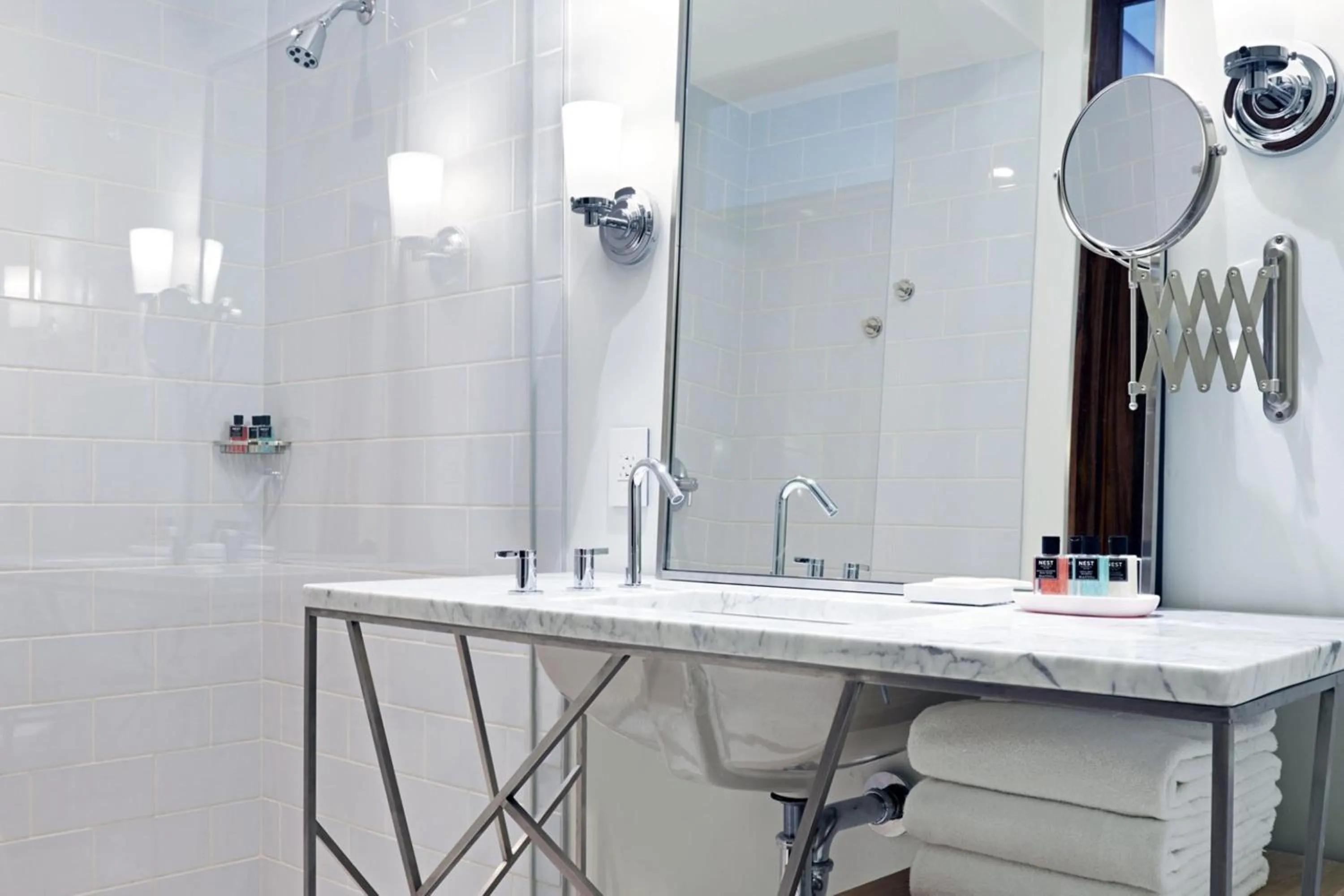 Bathroom in Quirk Hotel Richmond