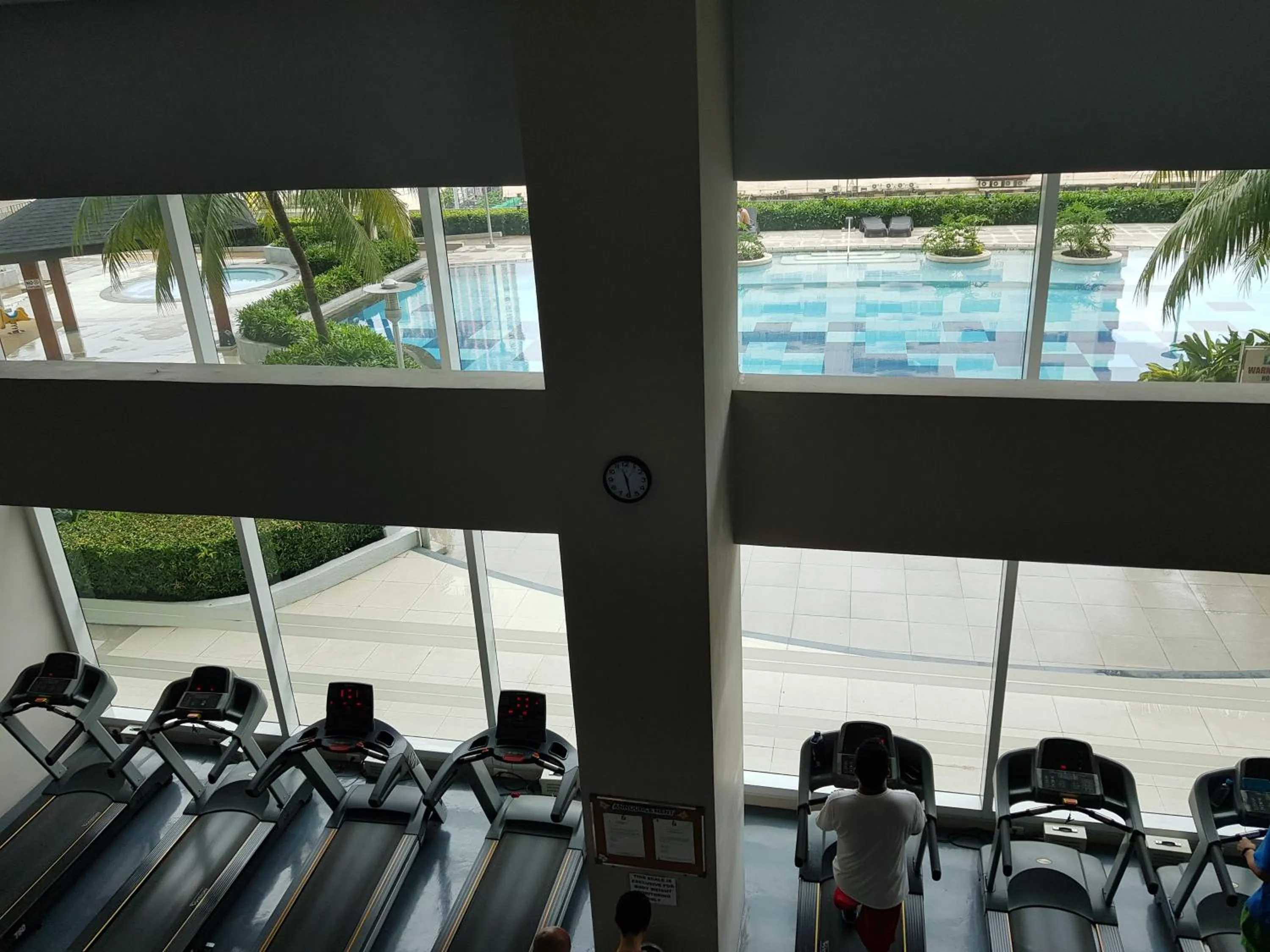 Fitness centre/facilities in Studio Unit at The Beacon Makati