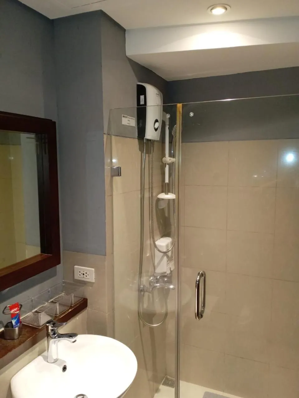 Studio Unit at The Beacon Makati