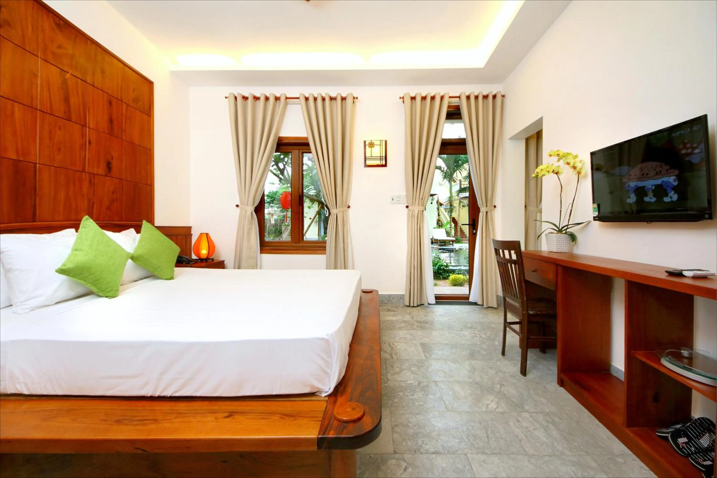 Bedroom, Bed in Villa Orchid Garden Riverside Hoi An