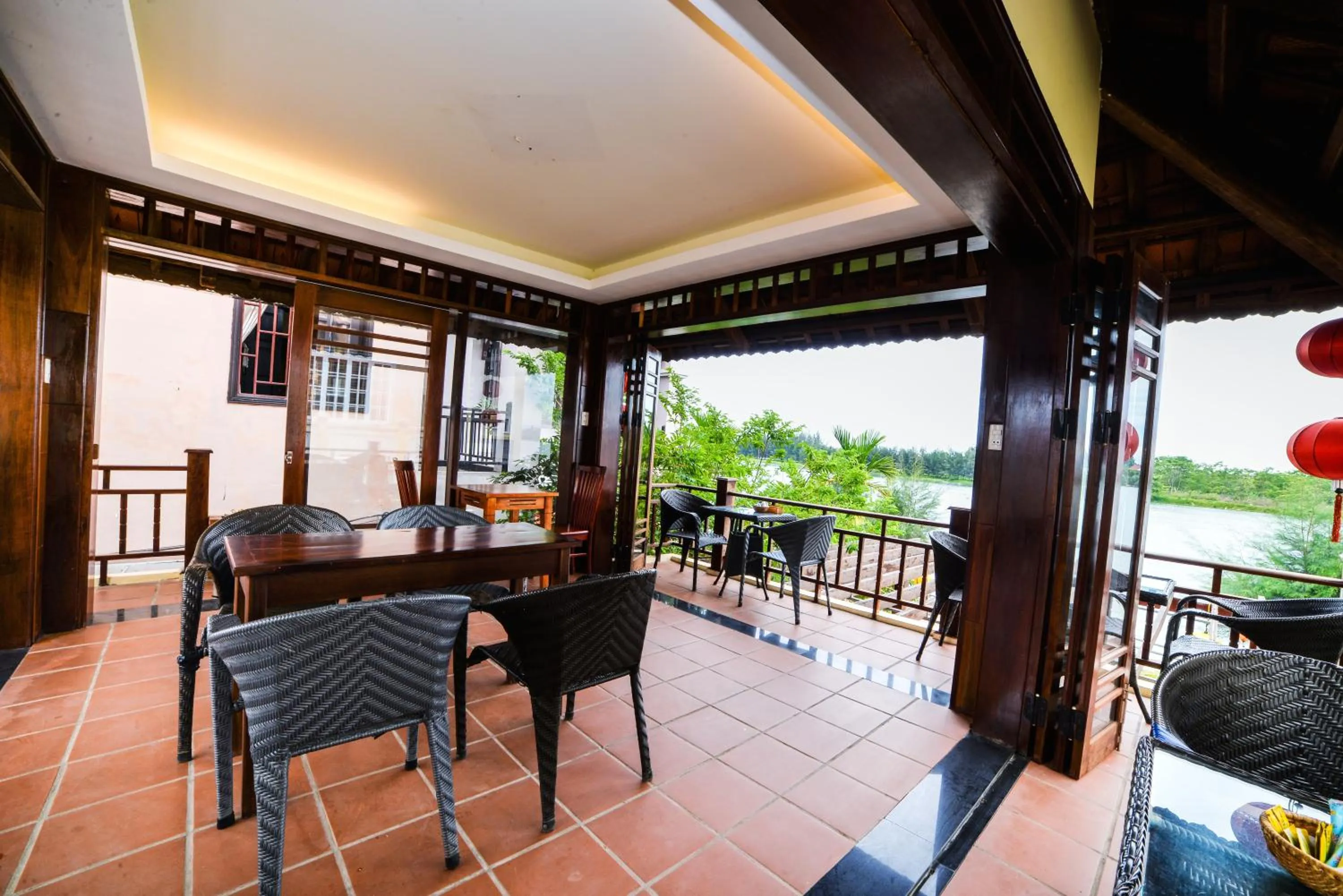 Restaurant/places to eat in Villa Orchid Garden Riverside Hoi An