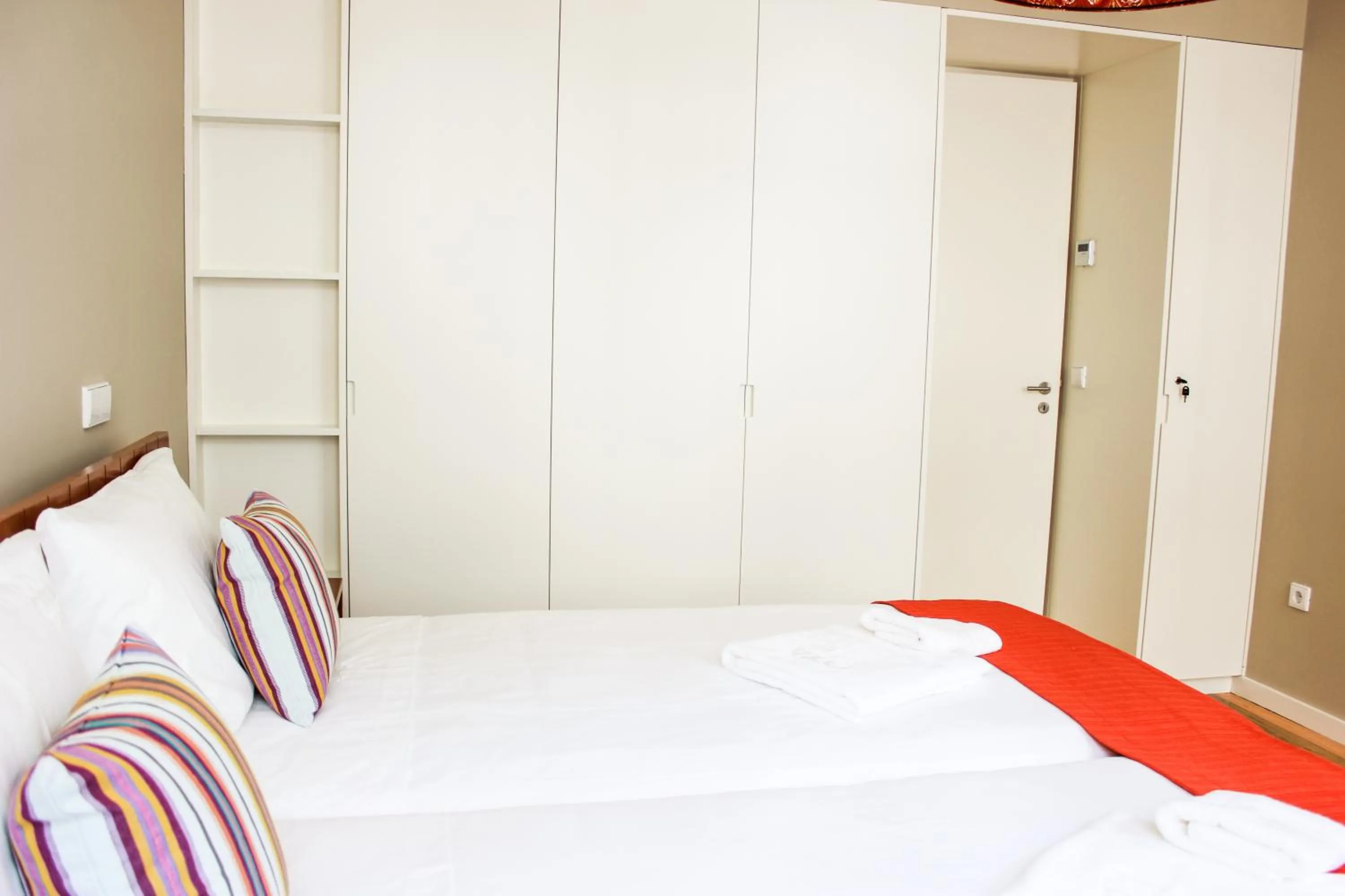 Photo of the whole room, Bed in Oporto Trendy Heritage