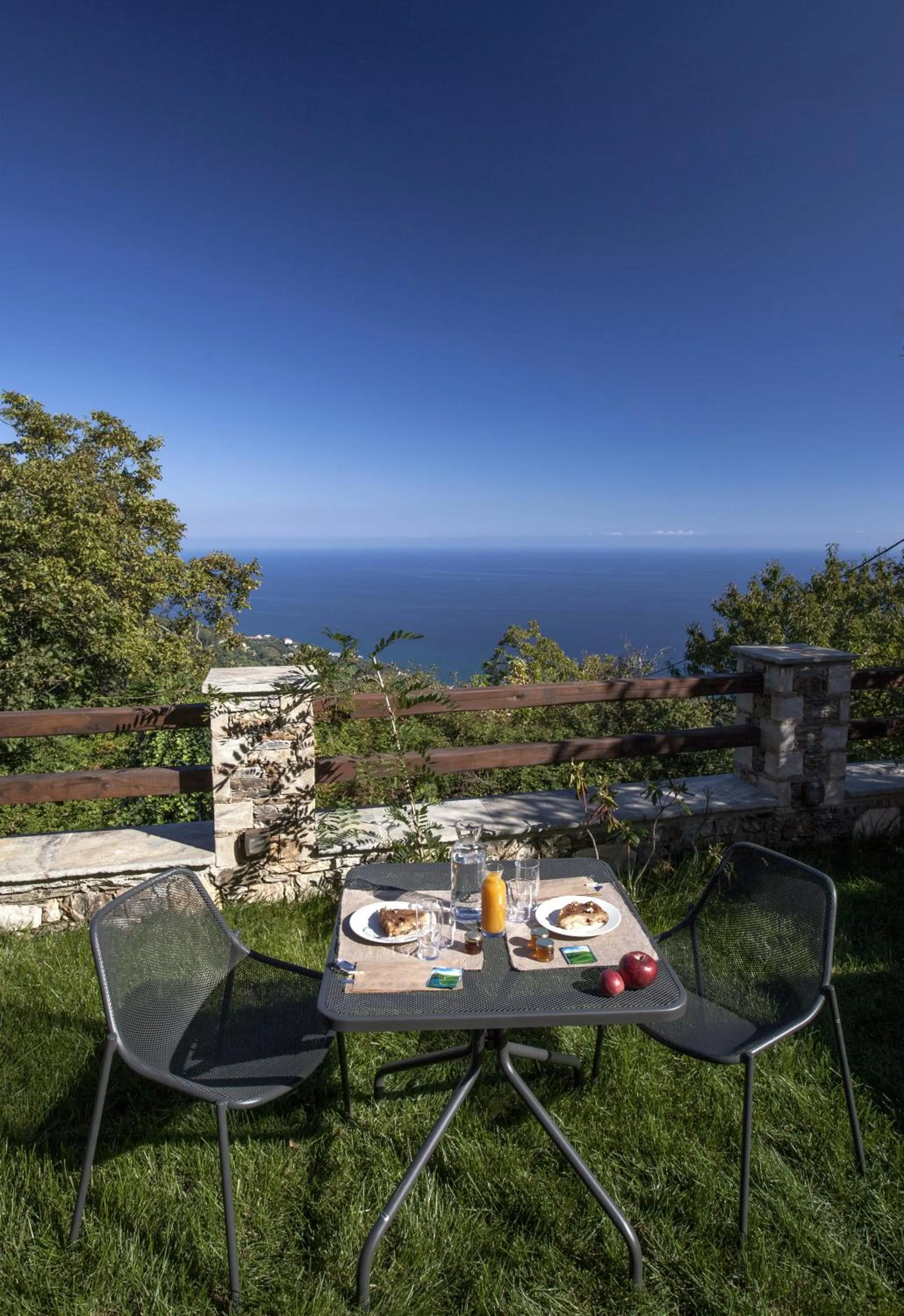 Natural landscape in Kalderimi Country House