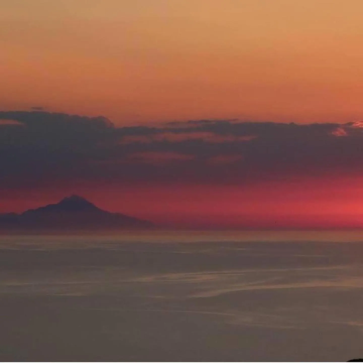 Sunrise in Kalderimi Country House