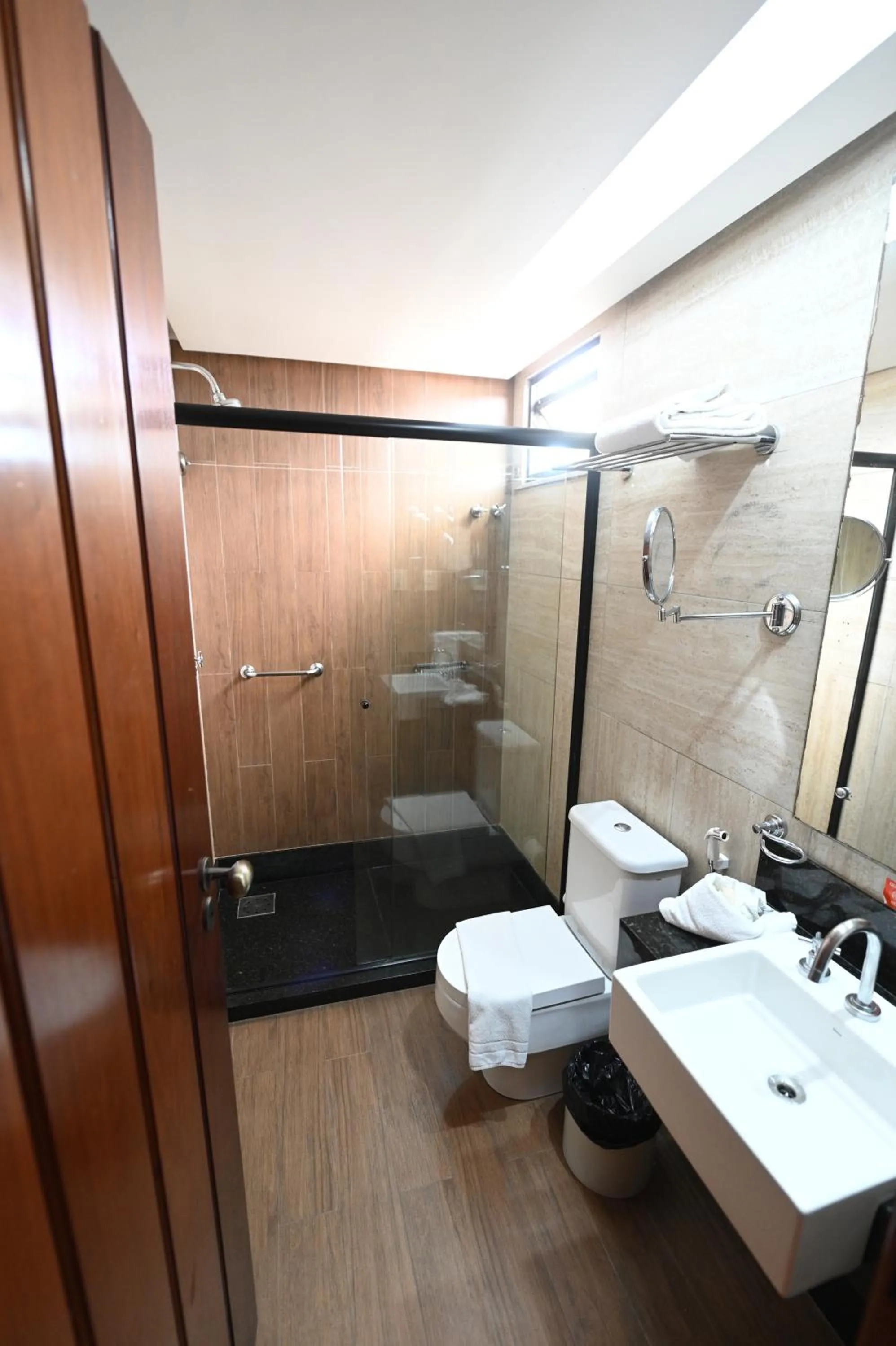 Shower in Atrium Hotel Quinta De Pedras