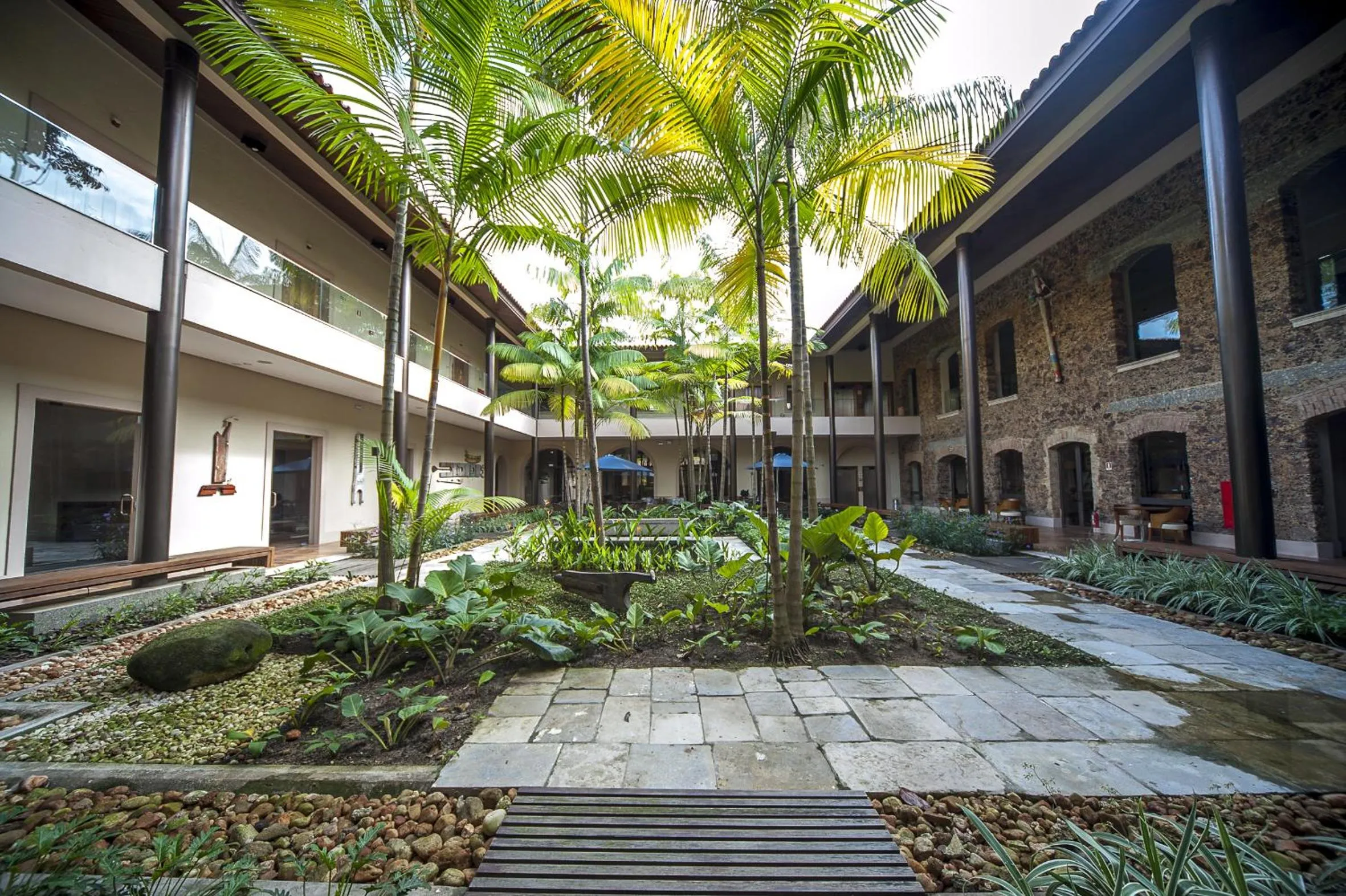 Garden in Atrium Hotel Quinta De Pedras