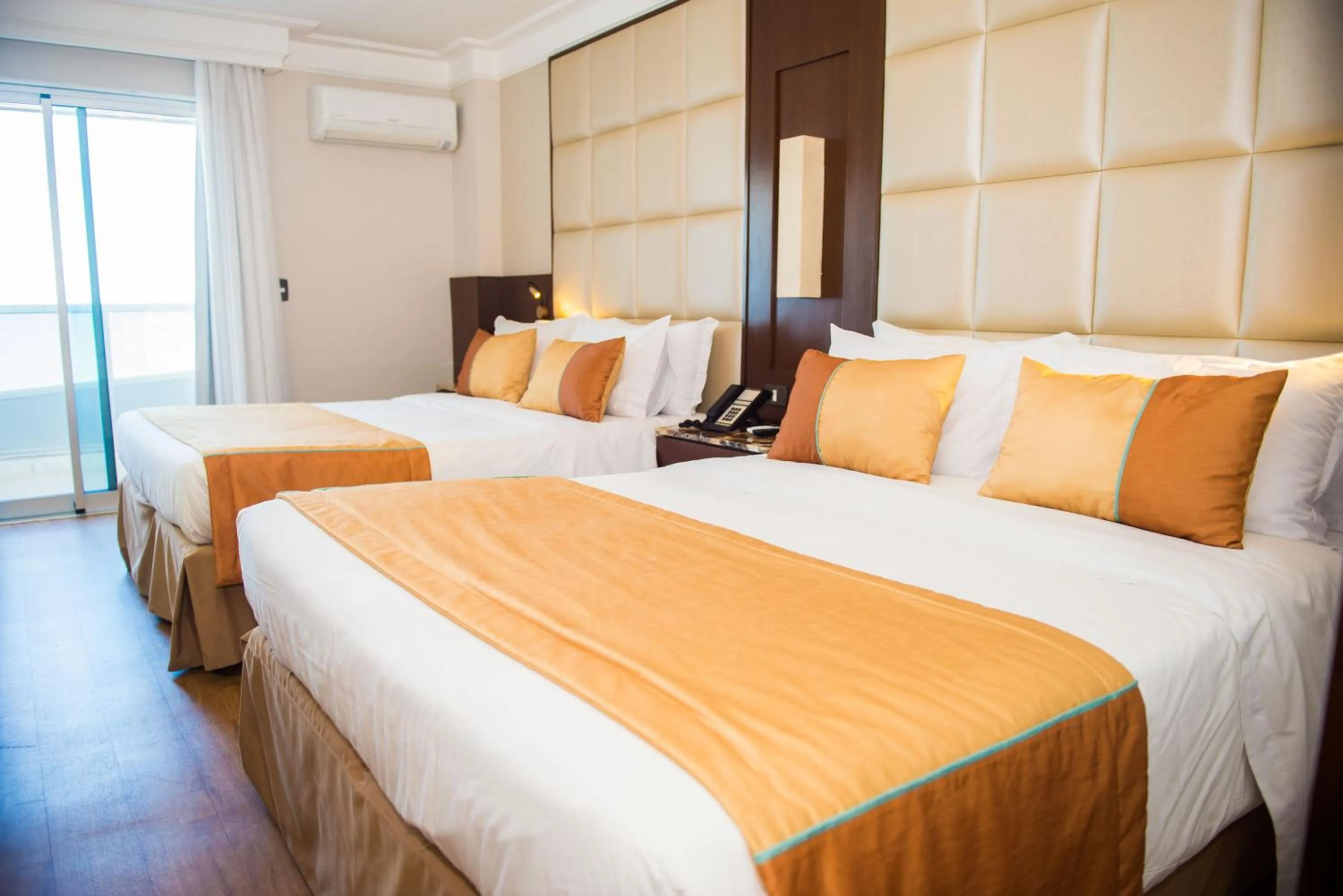 Bed in Royal Atlântica Macaé Hotel