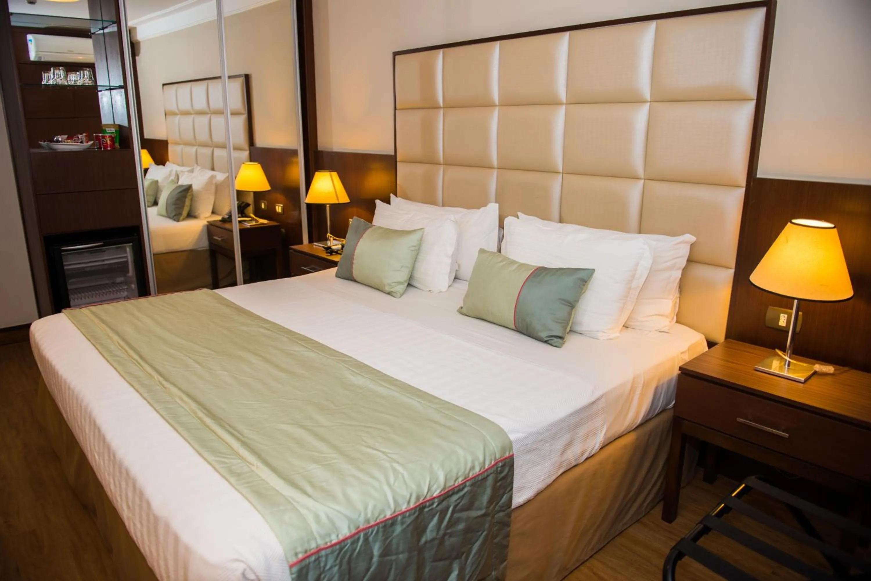 Bed in Royal Atlântica Macaé Hotel