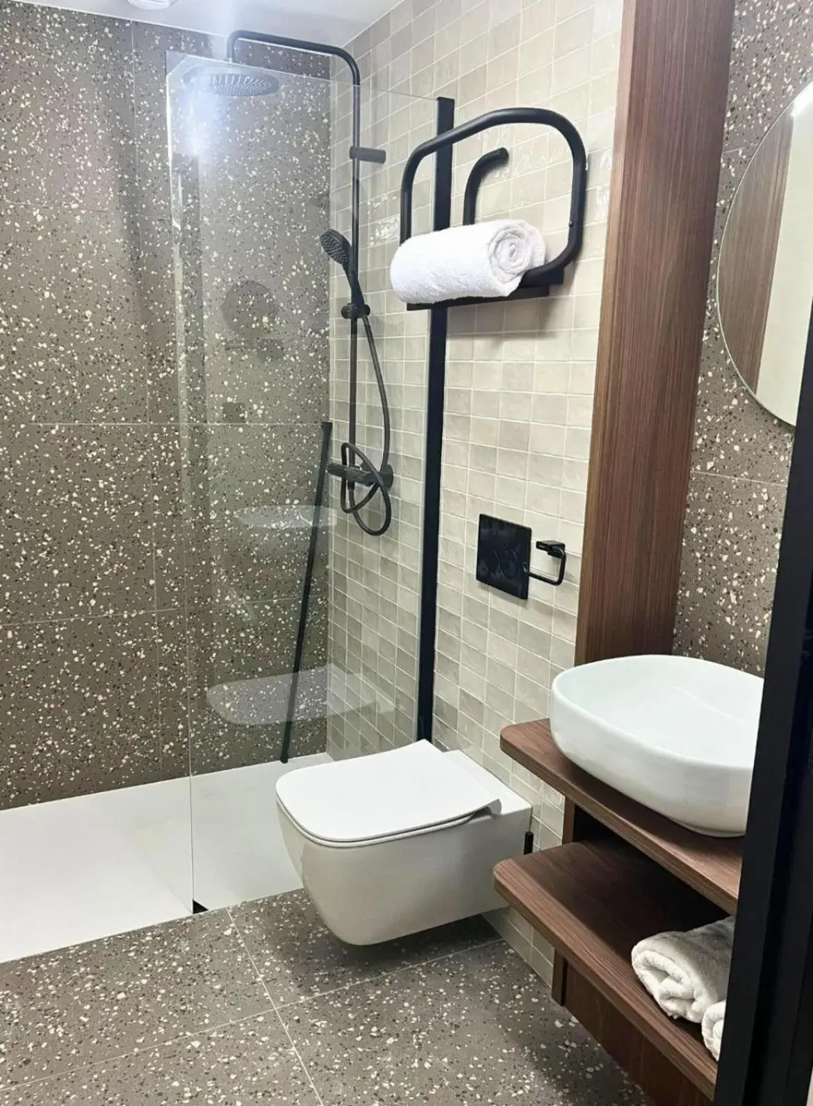 Double Room - Disability Access in Hotel Rivella - The Originals Boutique Double Room - Disability Access in Hotel Rivella - The Originals Boutique