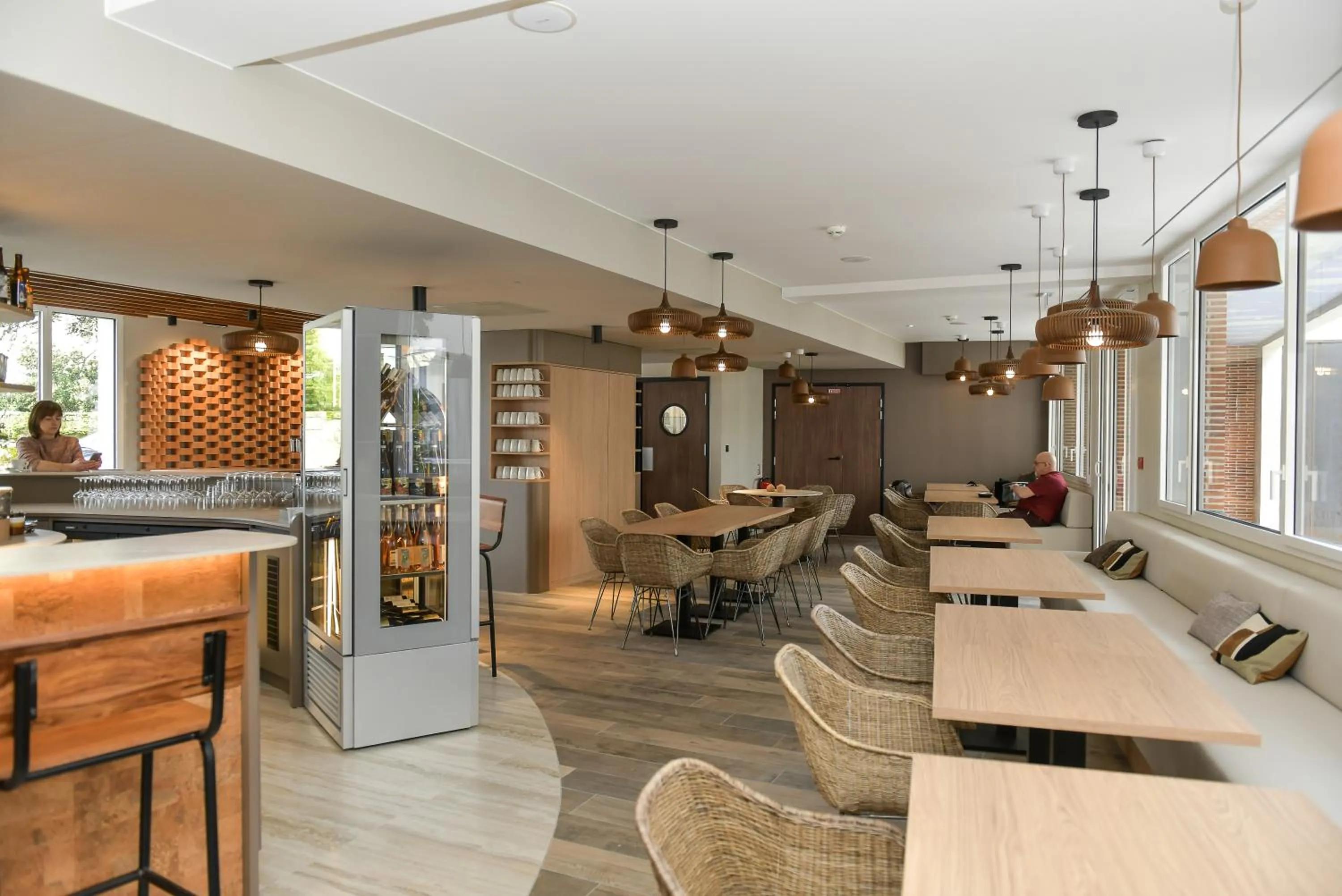 Lounge or bar in Hotel Rivella - The Originals Boutique