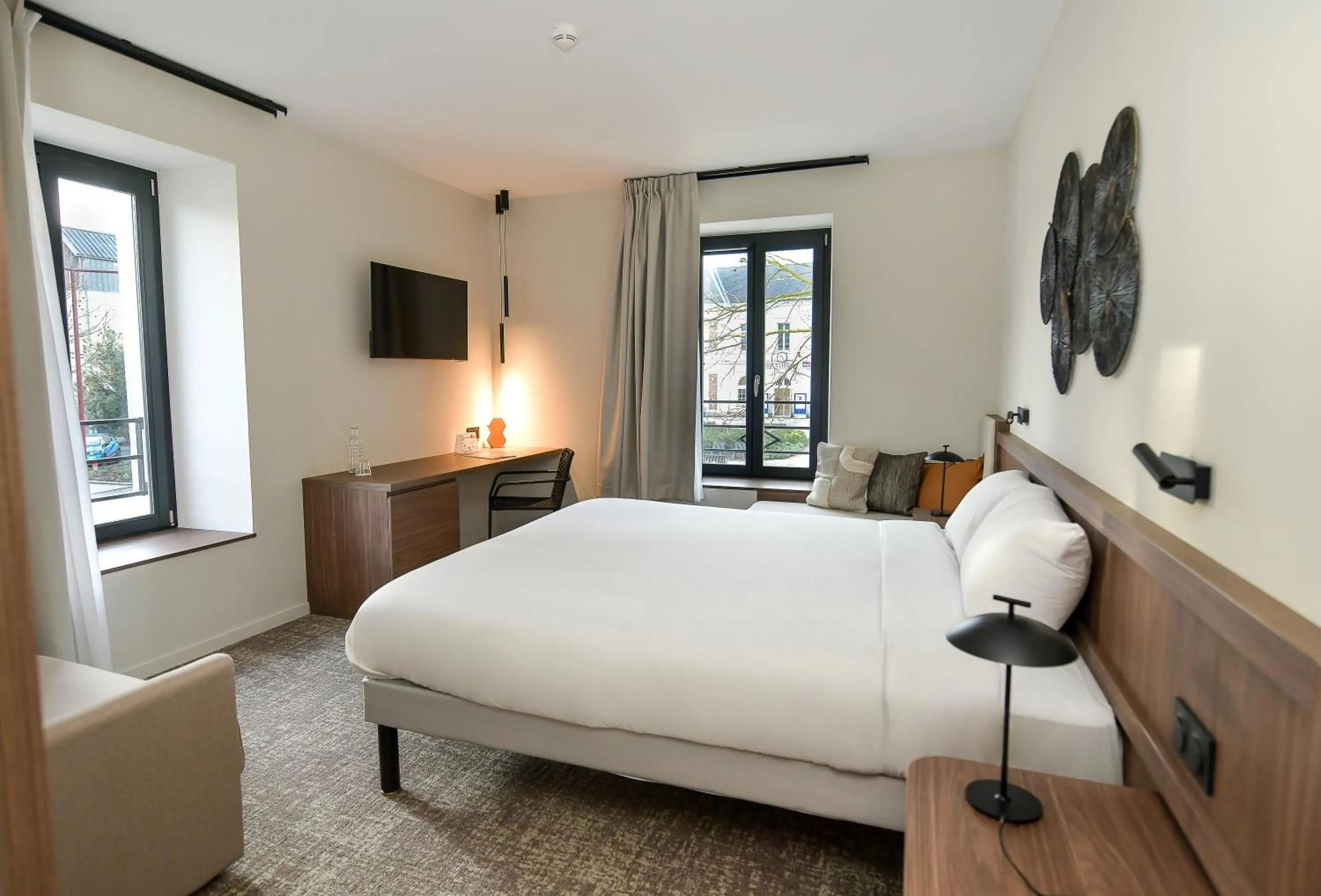 Bedroom, Bed in Hotel Rivella - The Originals Boutique