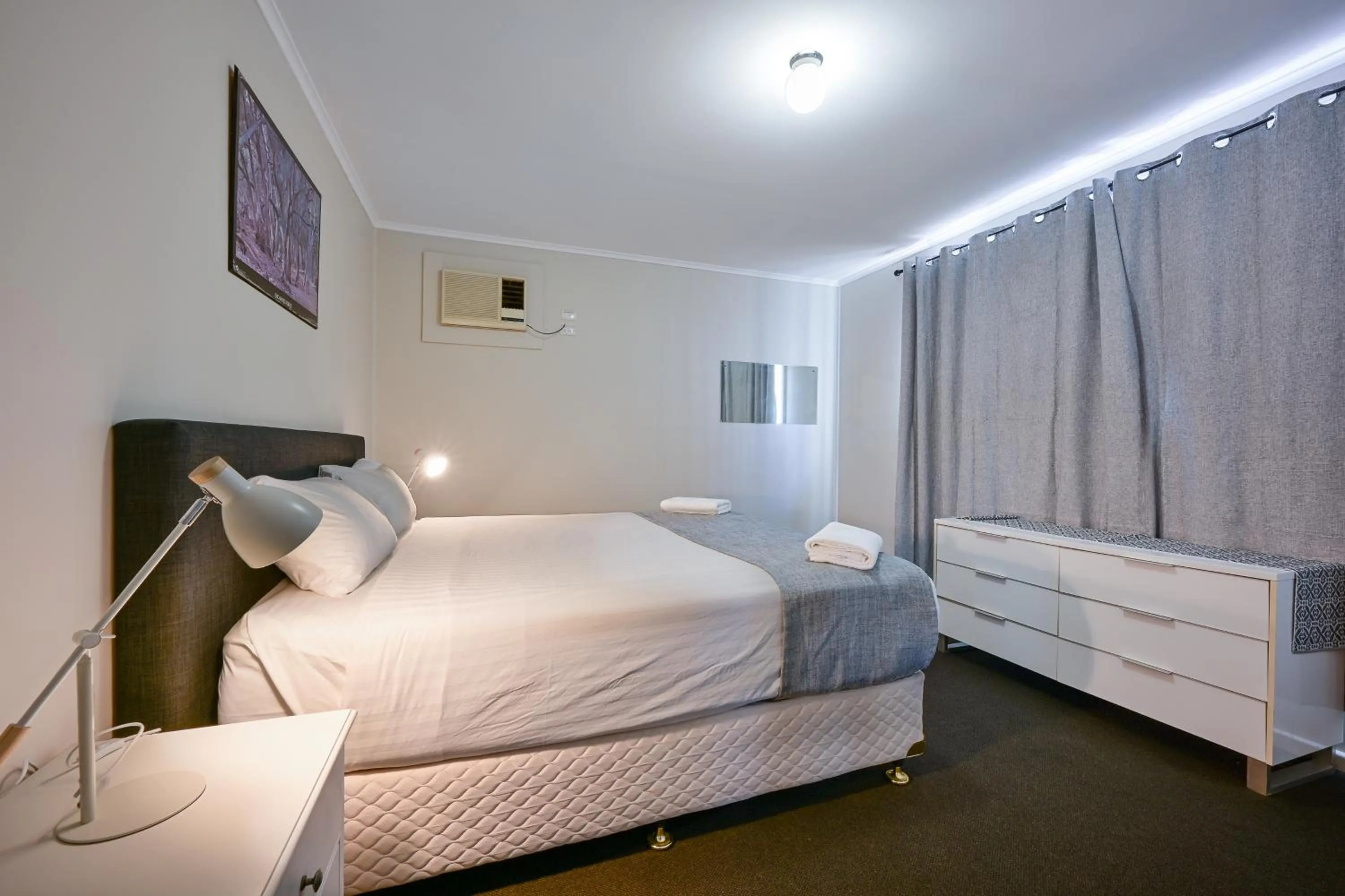 Bed in Econo Lodge Port Augusta