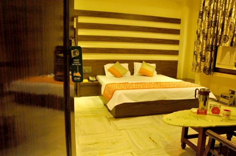 Bed in Hotel Surbhi