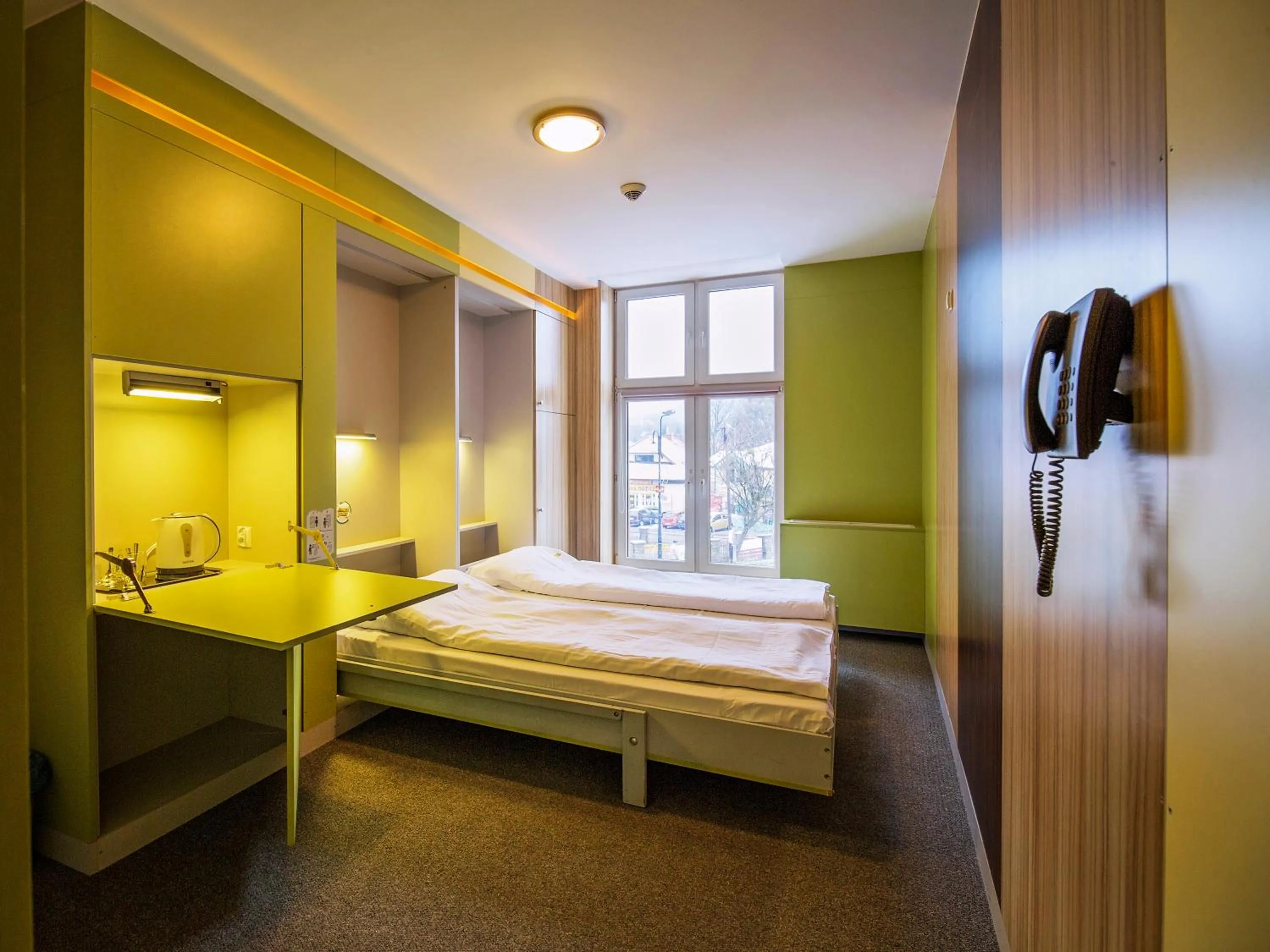 Bed in Elemels Planet