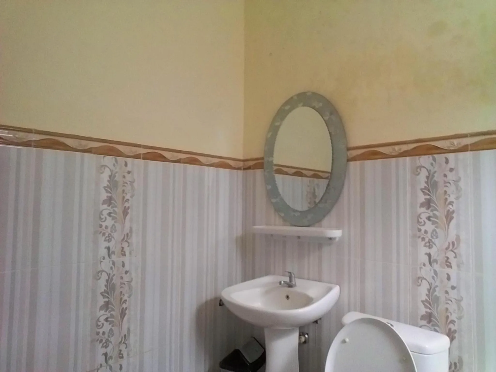 Bathroom in Puri Asri Bungalow Ubud