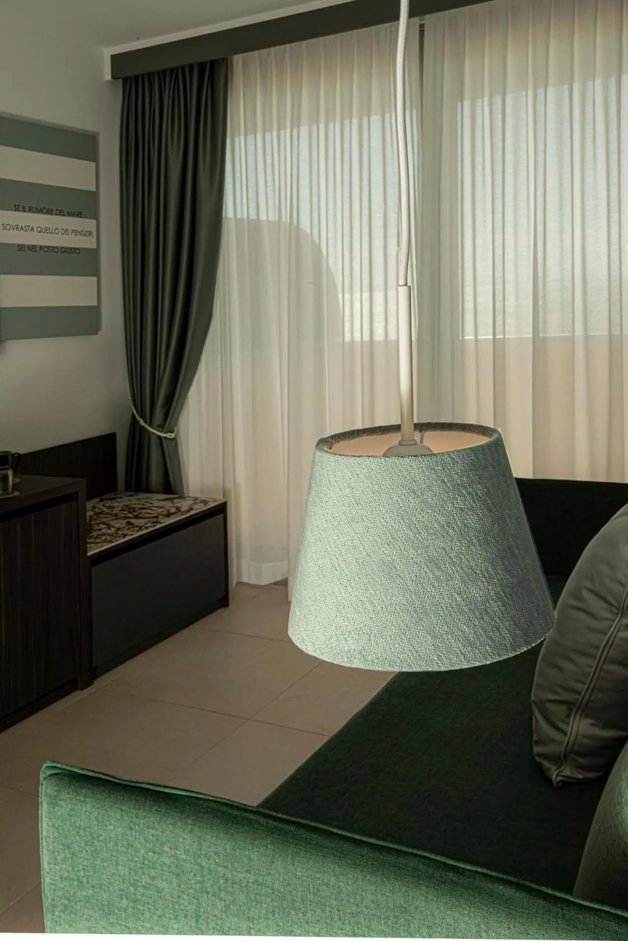 Living room, Bed in Hotel Europa Lignano