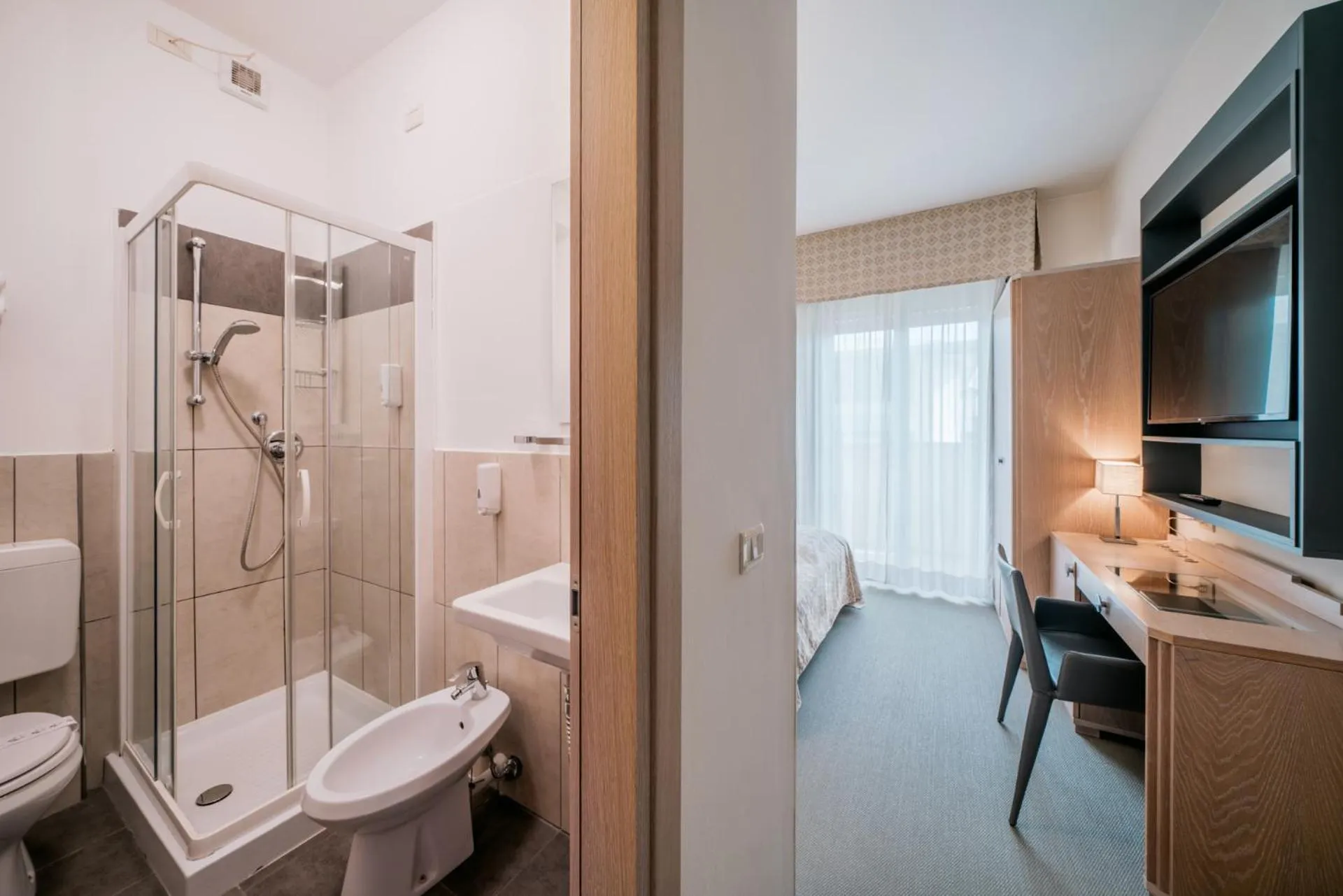 Bathroom in Hotel Europa Lignano