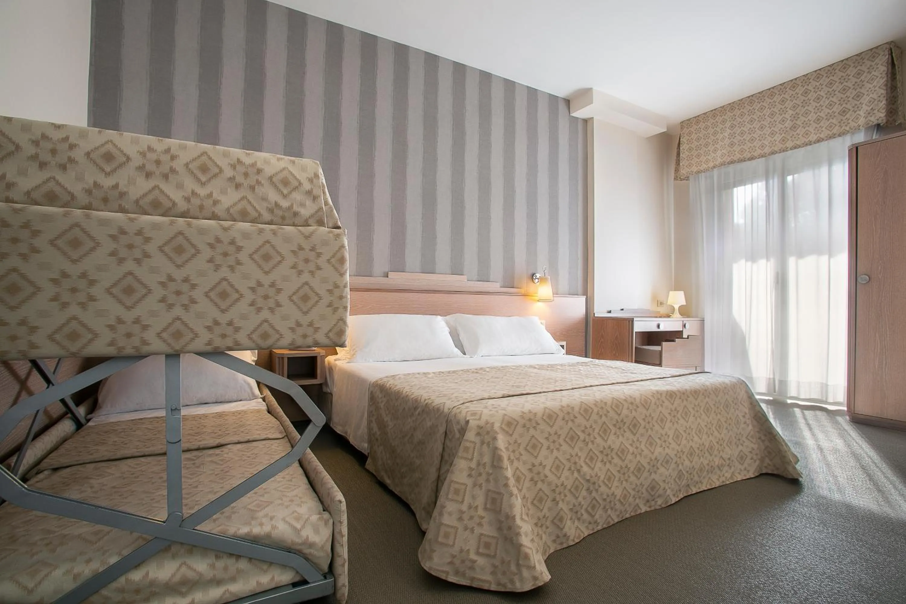 Bedroom, Bed in Hotel Europa Lignano