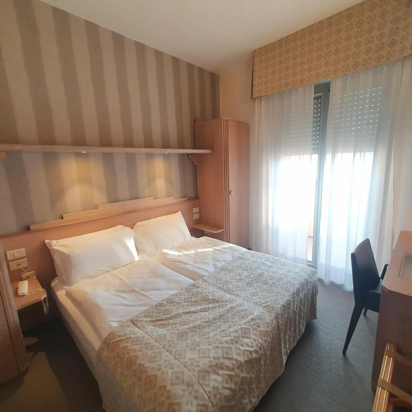 Bedroom, Bed in Hotel Europa Lignano